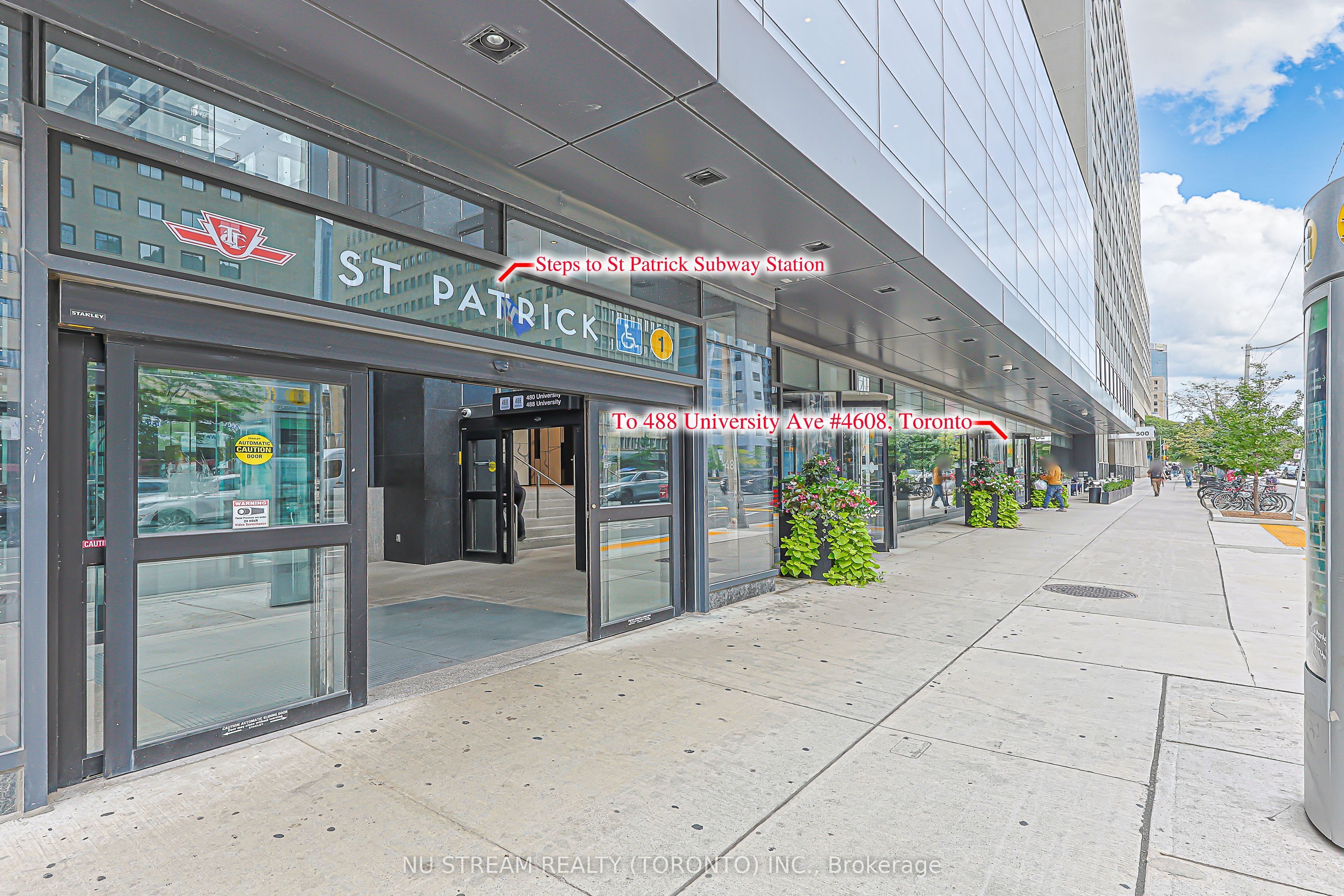 488 University Avenue 4608, Toronto, ON M5G 0C1 photo 3
