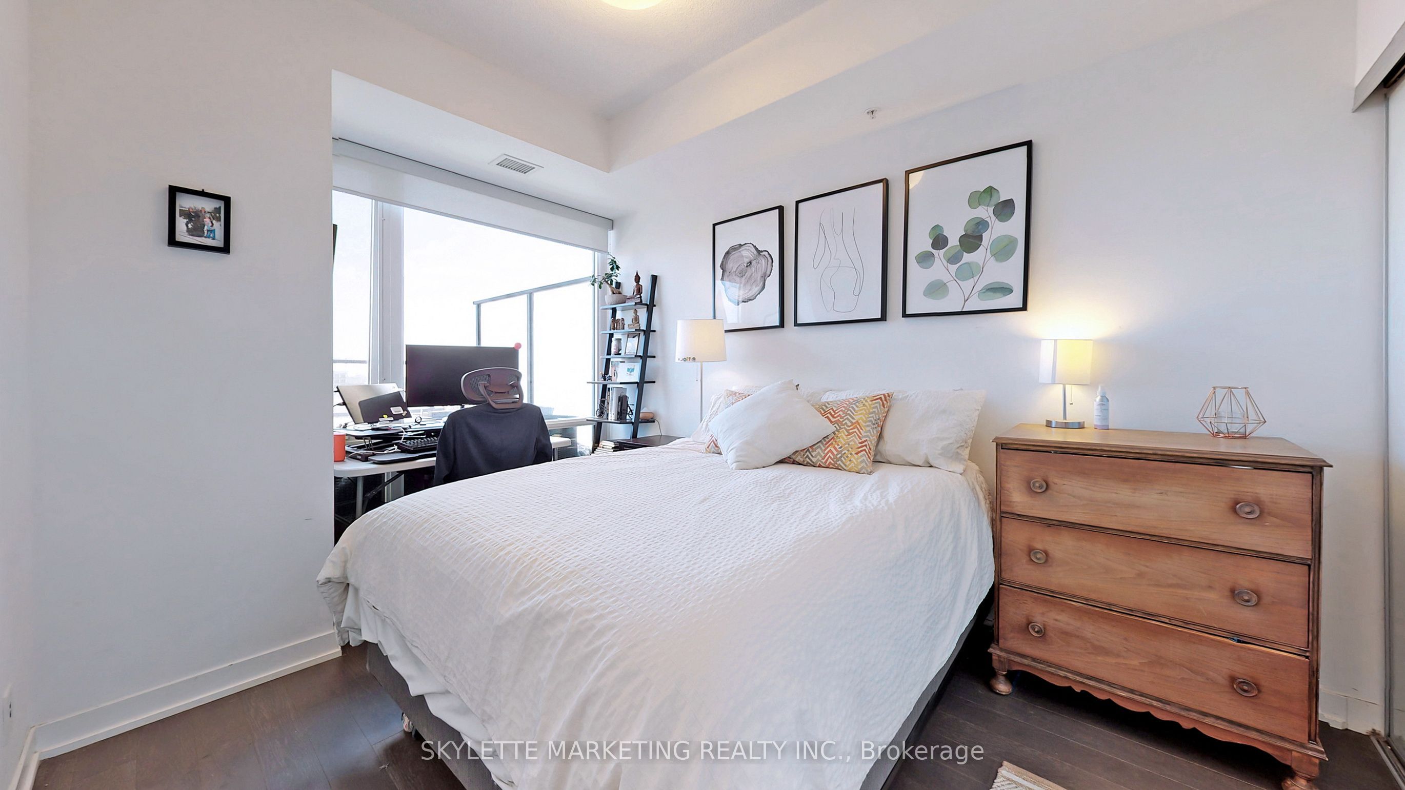 120 Bayview Avenue N614, Toronto, ON M5A 0G4 photo 5