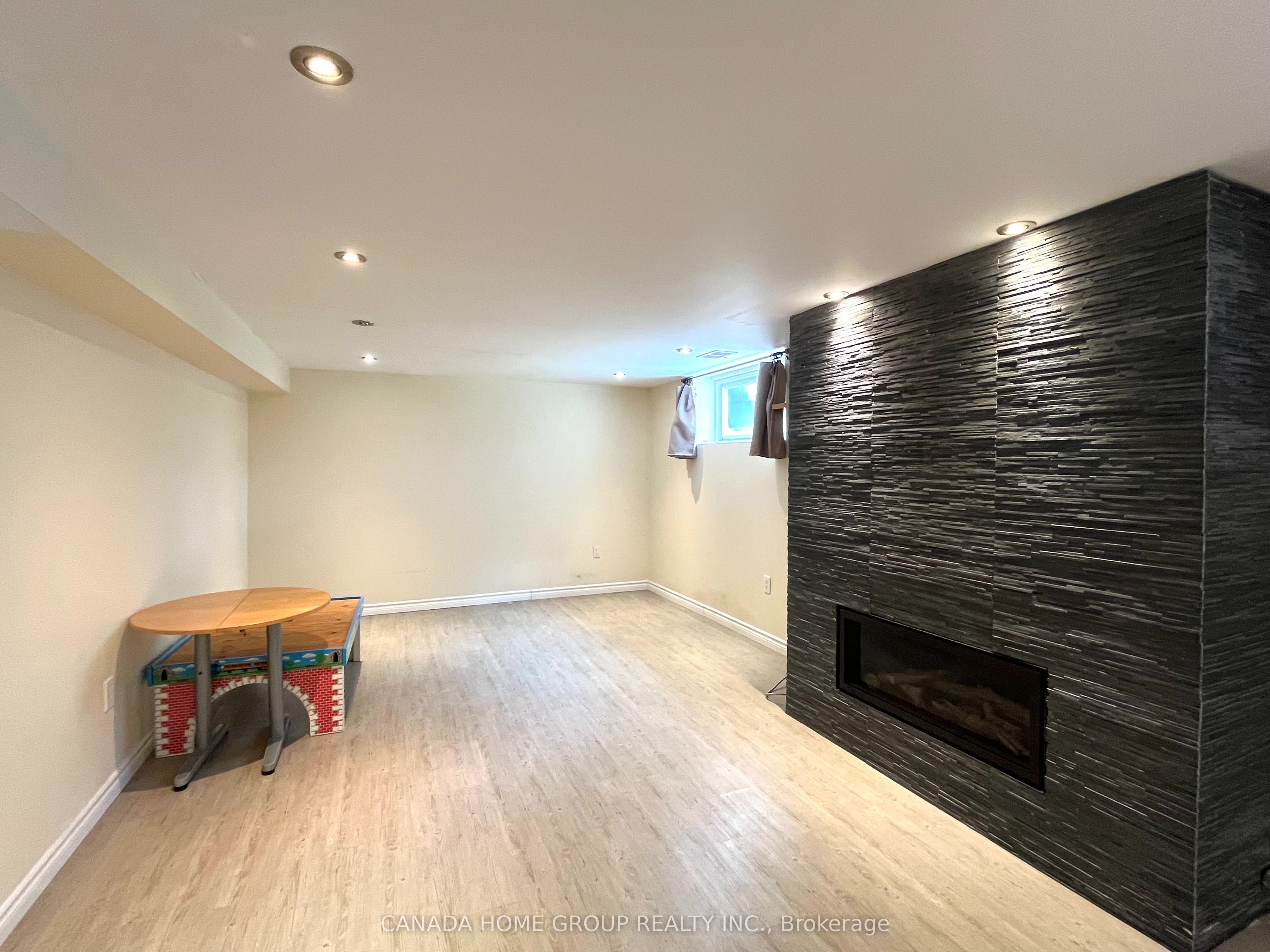 178 Waterloo Avenue, Toronto, ON M3H 3Z1 photo 5