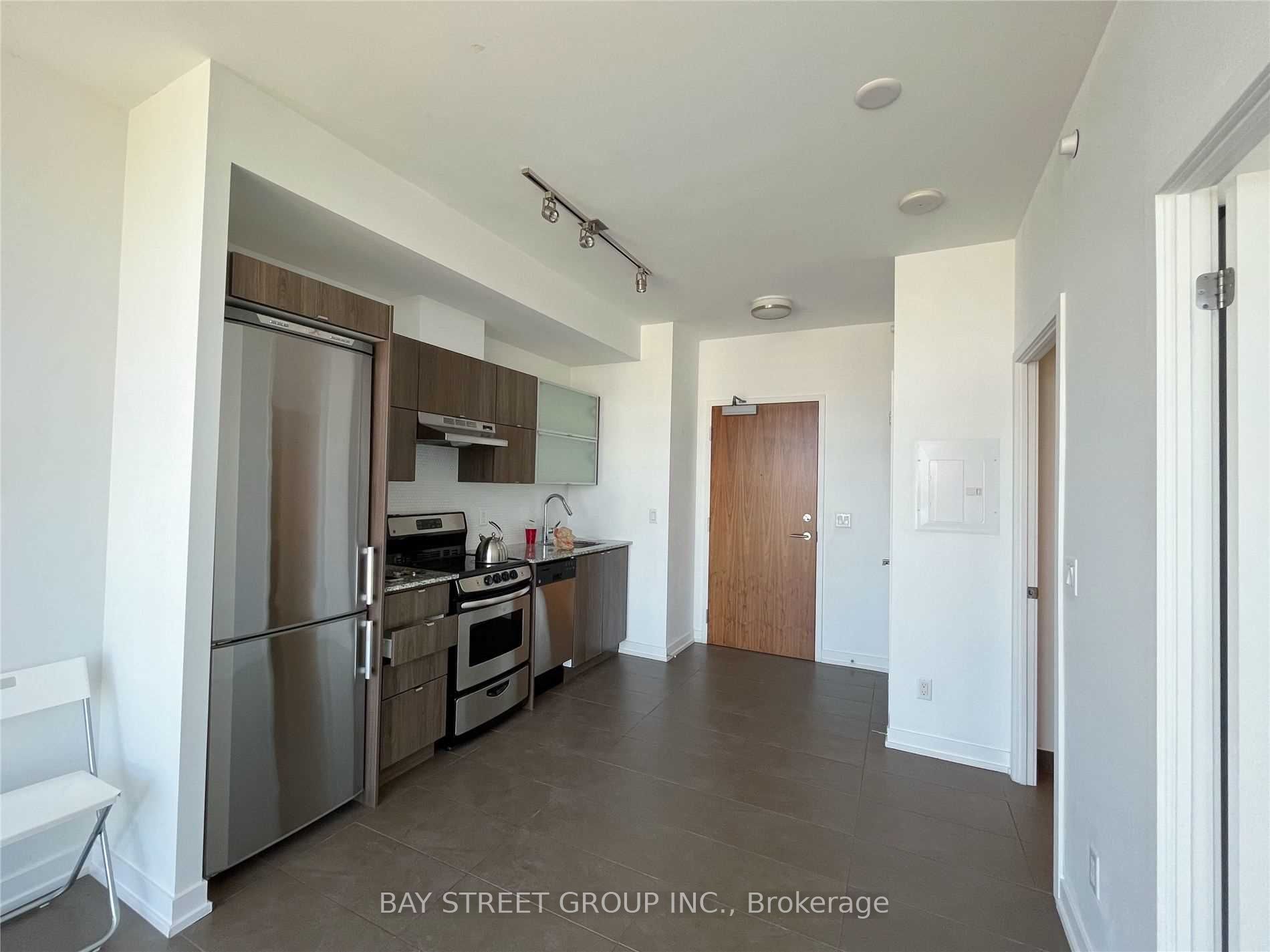 170 Fort York Boulevard 1603, Toronto, ON M5V 0E6 photo 3