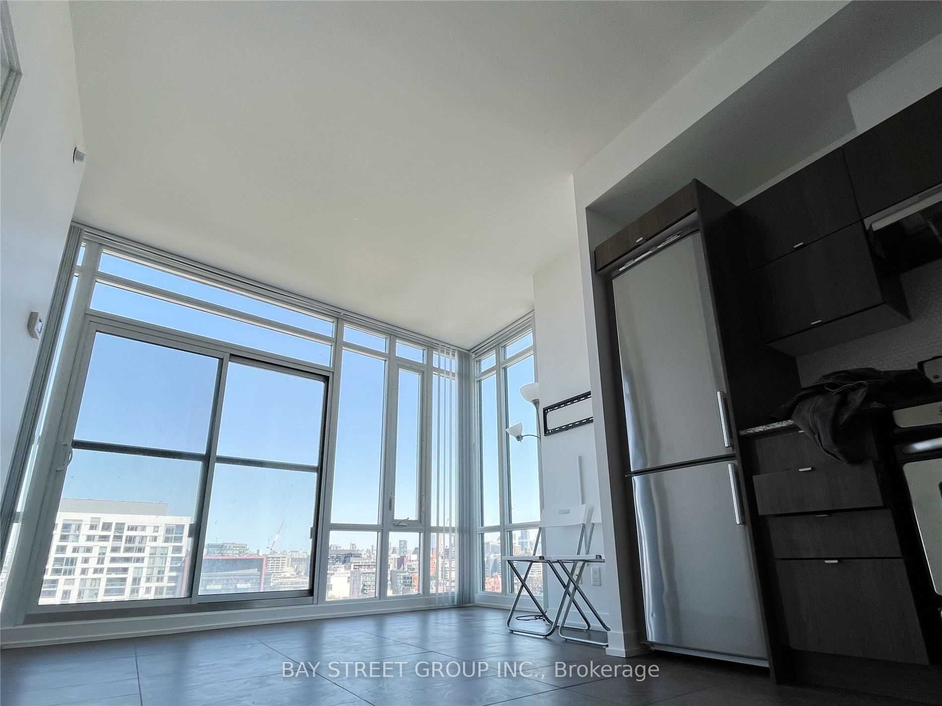 170 Fort York Boulevard 1603, Toronto, ON M5V 0E6 photo 4