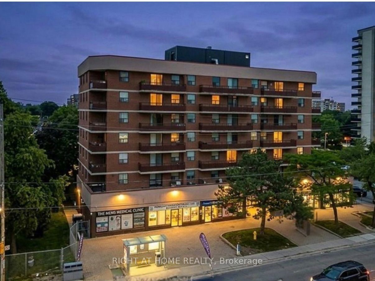 1881 Jane Street 706, Toronto, ON M9N 3S7