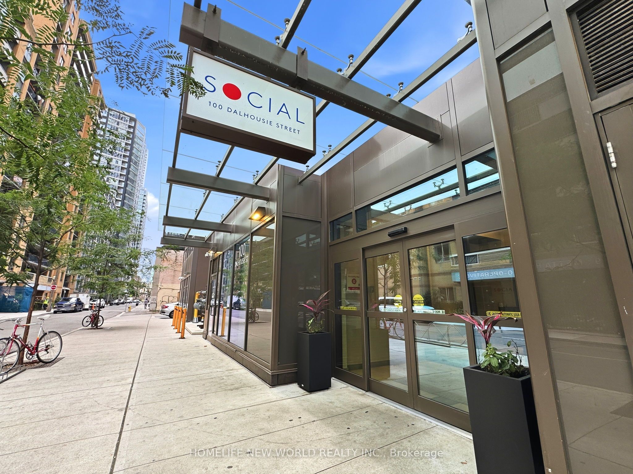 100 Dalhousie Street 2210, Toronto, ON M5B 0C7 photo 2