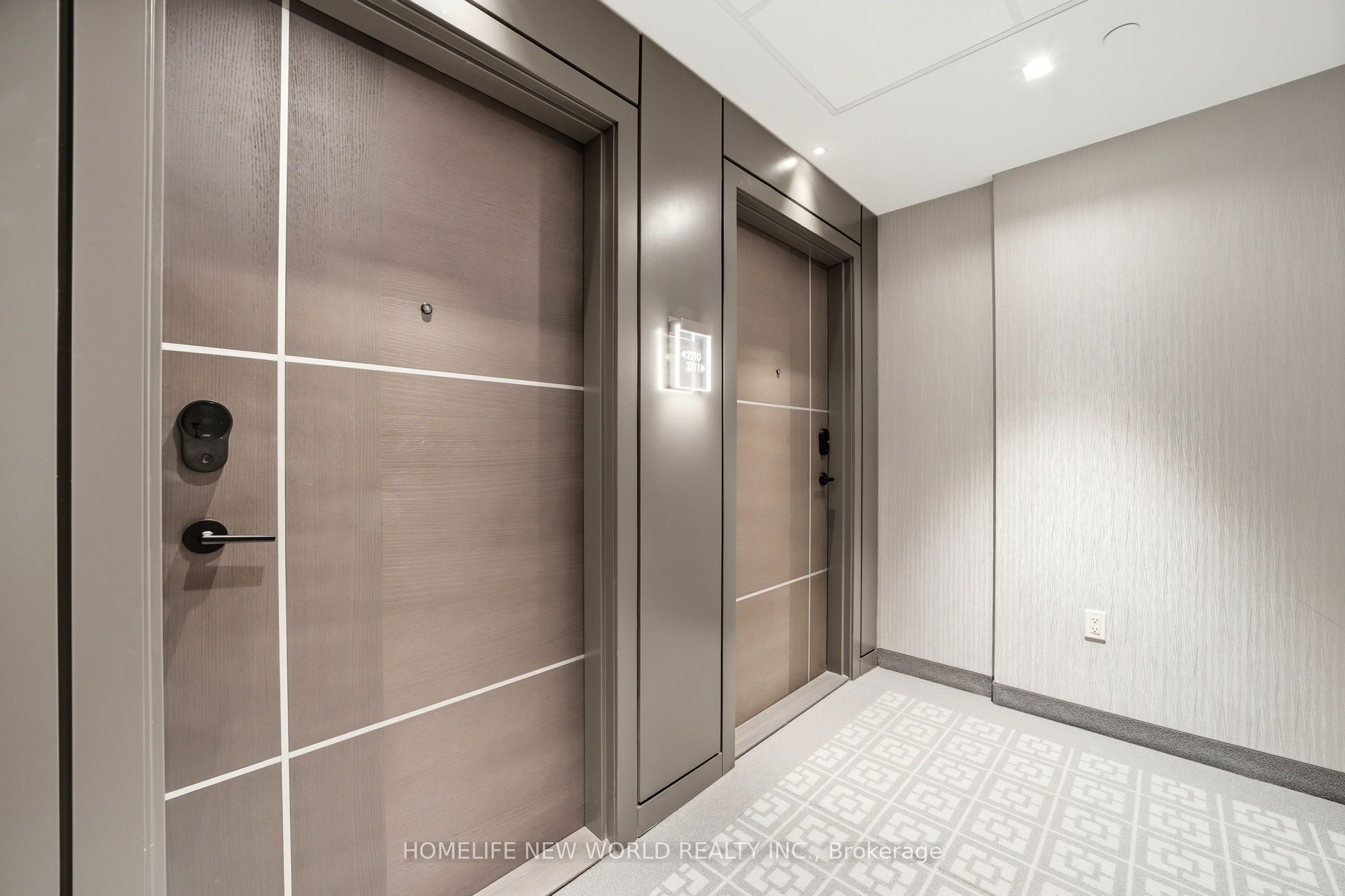 100 Dalhousie Street 2210, Toronto, ON M5B 0C7 photo 3