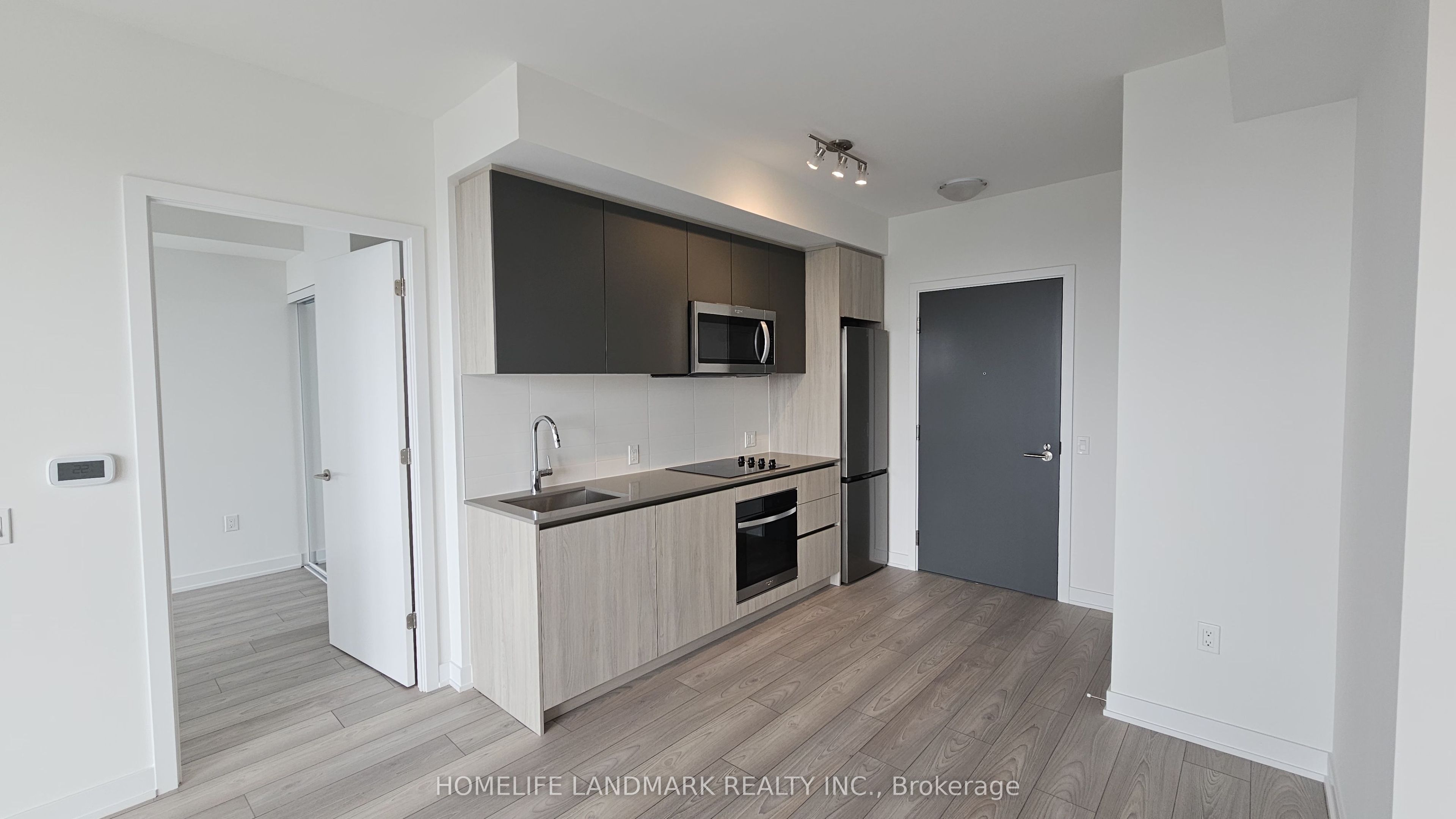 5858 Yonge Street 3225, Toronto, ON M2M 0C6 photo 5