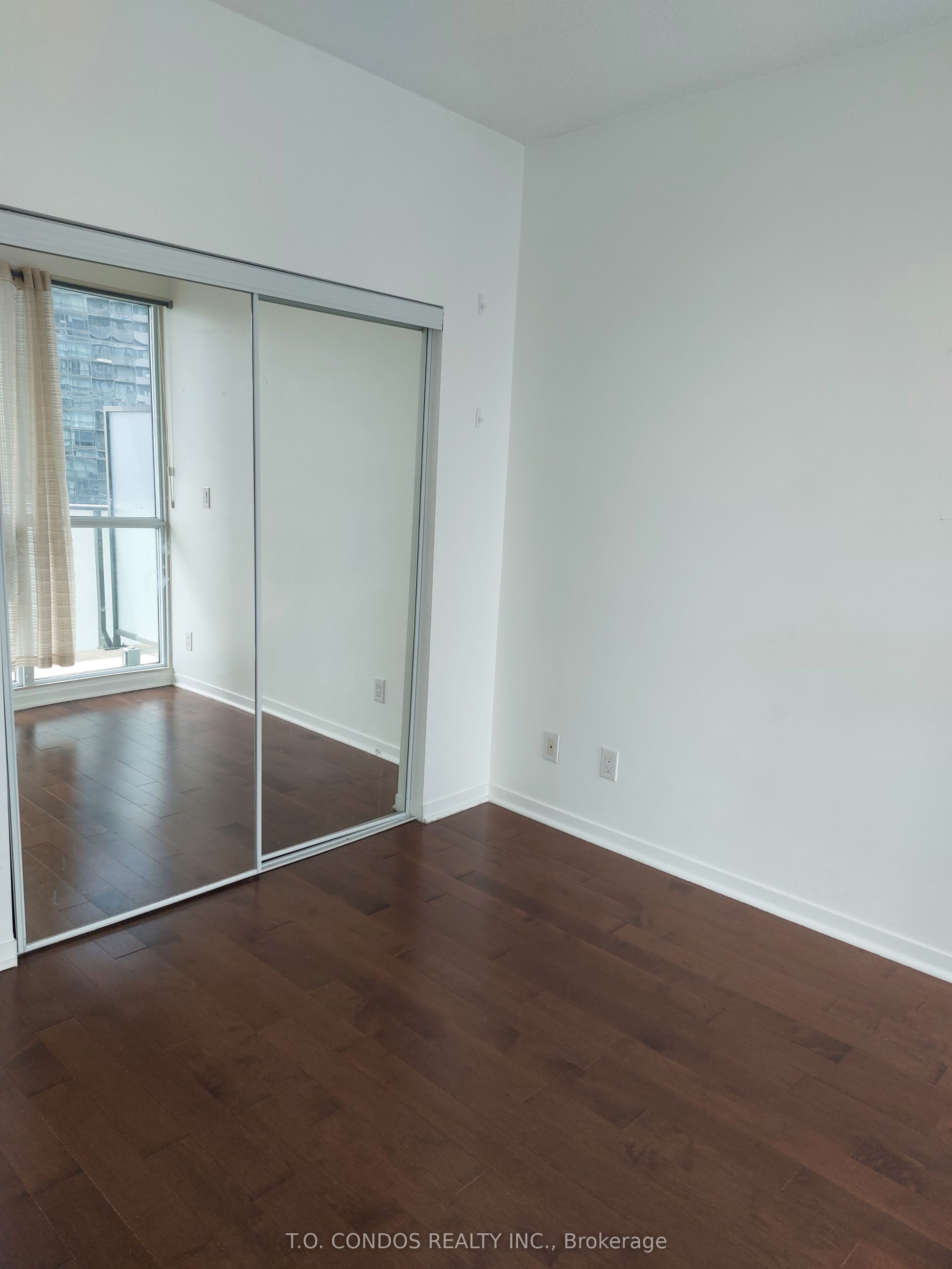 55 Bremner Boulevard 3010, Toronto, ON M5J 0A6 photo 4