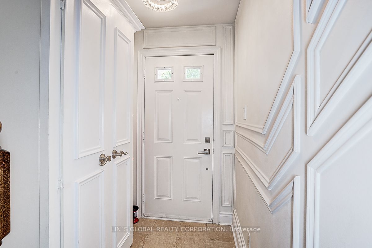 76 Routliffe Lane, Toronto, ON M2N 0A2 photo 4