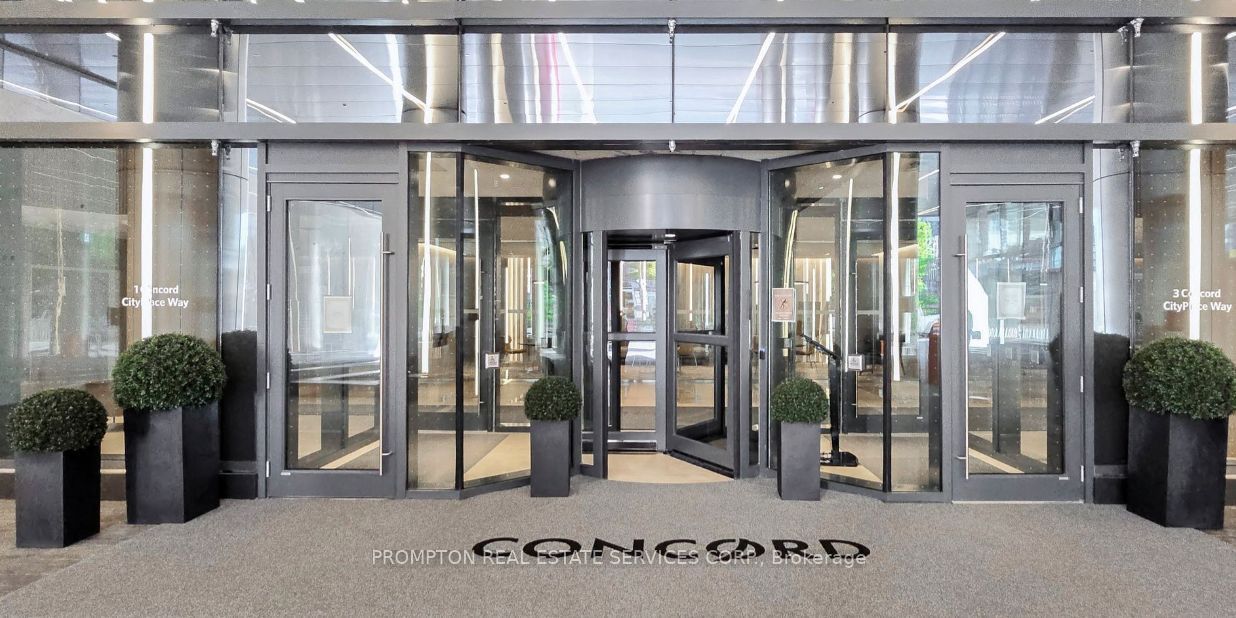 3 Concord Cityplace Way 3915, Toronto, ON M5V 0X4 photo 3