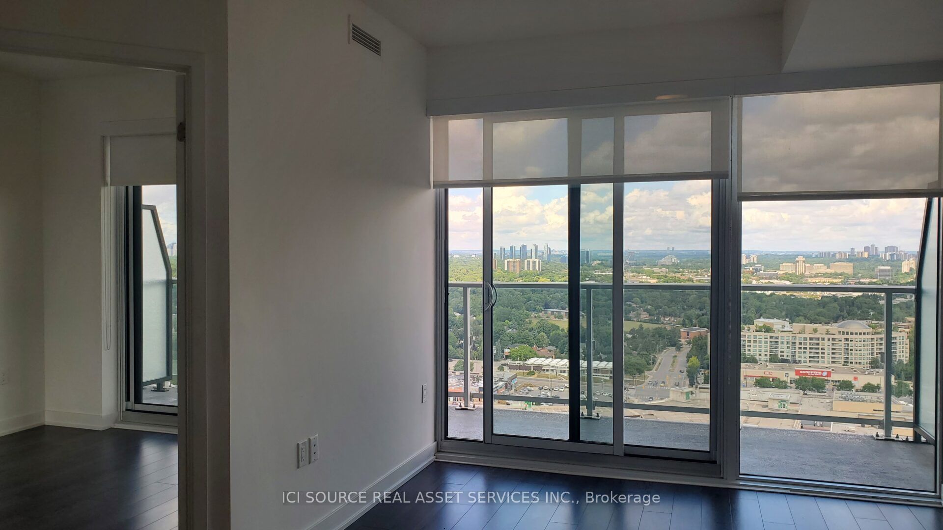 50 O'Neill Road 2206, Toronto, ON M3C 0R1 photo 4