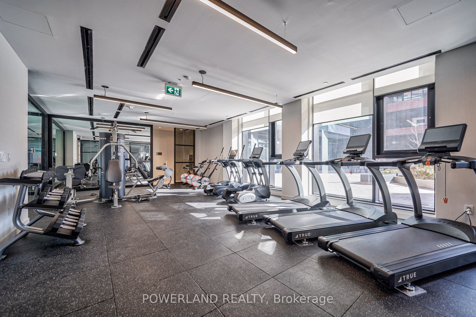 8 Tippett Road 522, Toronto, ON M3H 0E7 photo 5