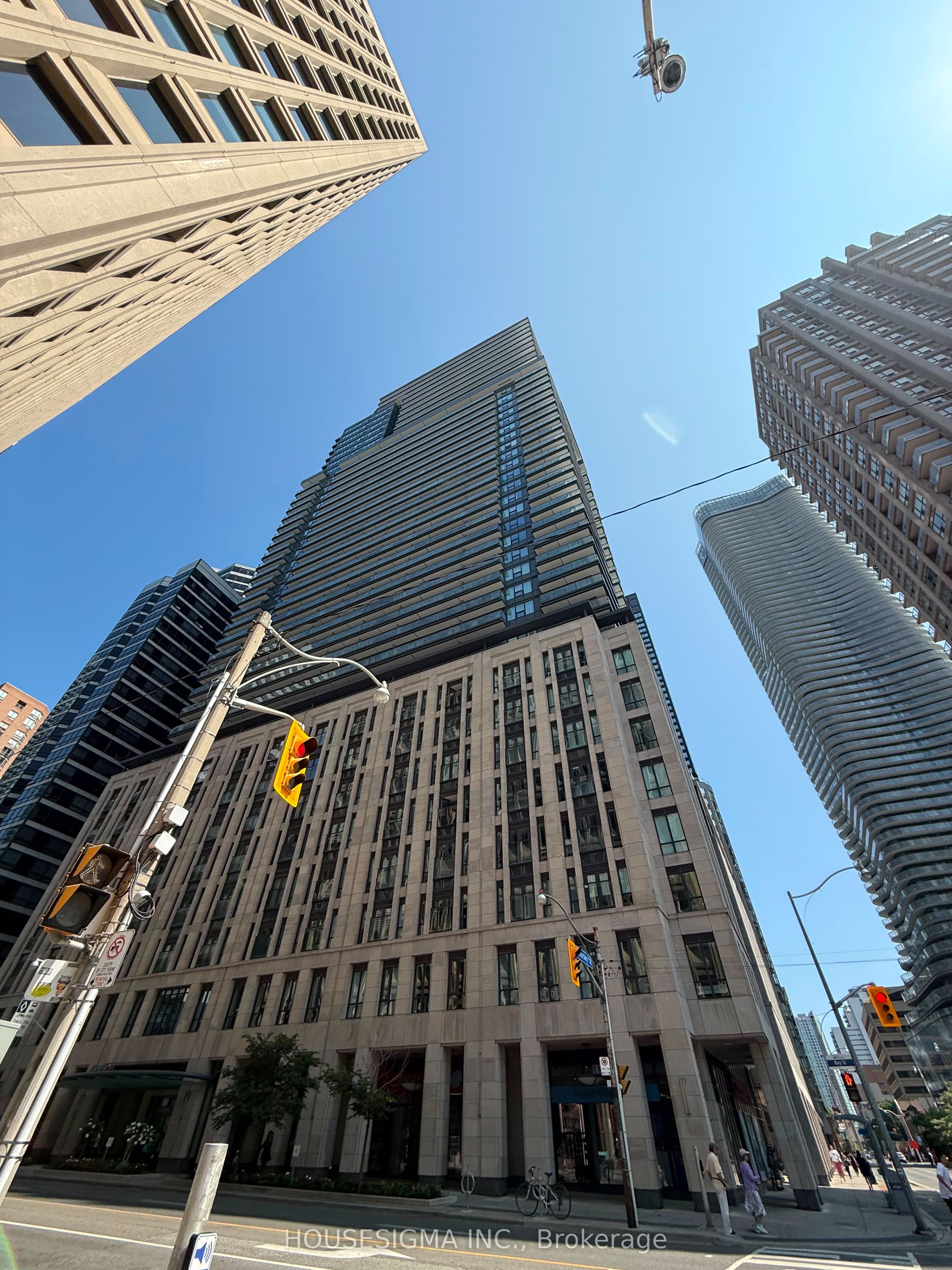 955 Bay Street 2009, Toronto, ON M5S 2A2