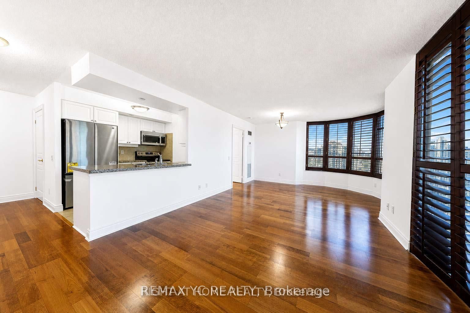 10 Northtown Way 1405, Toronto, ON M2N 7L4 photo 3