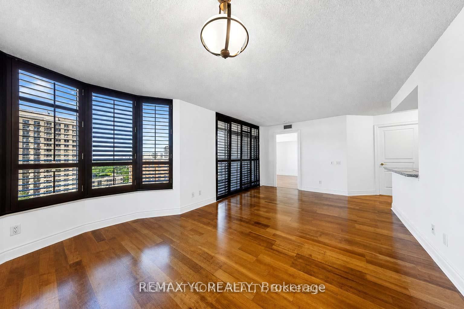 10 Northtown Way 1405, Toronto, ON M2N 7L4 photo 5