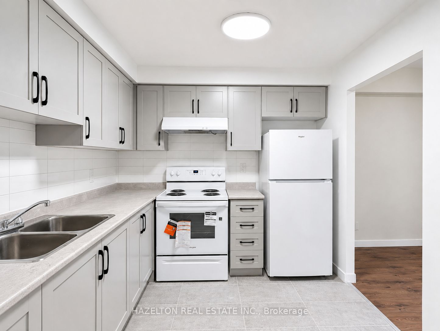 57 Parkwoods Village Drive 102, Toronto, ON M3A 2X3 photo 4