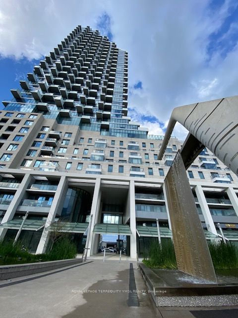 12 Bonnycastle Street 203, Toronto, ON M5A 0C8