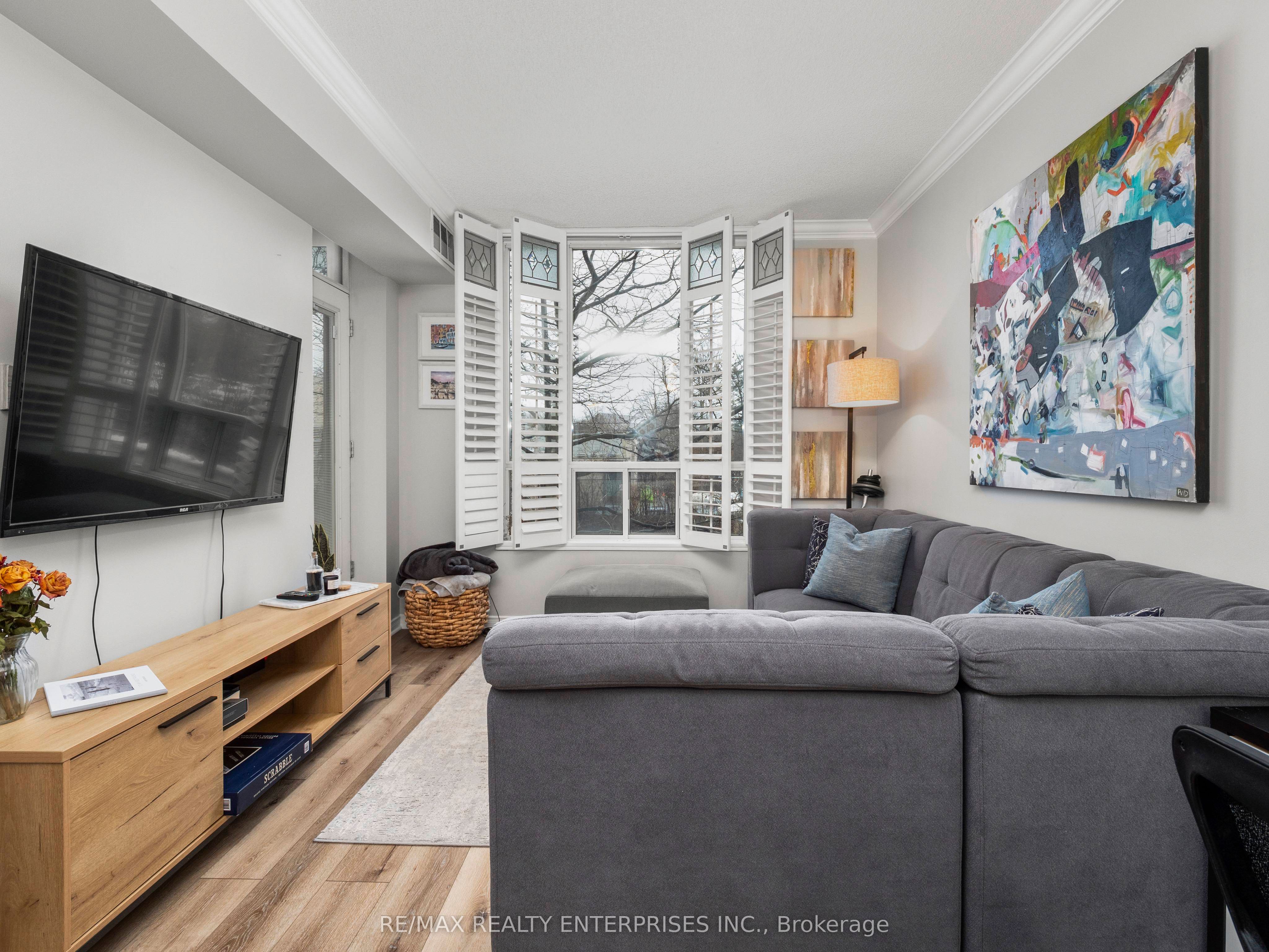 481 Rosewell Avenue 211, Toronto, ON M4R 2J1 photo 3