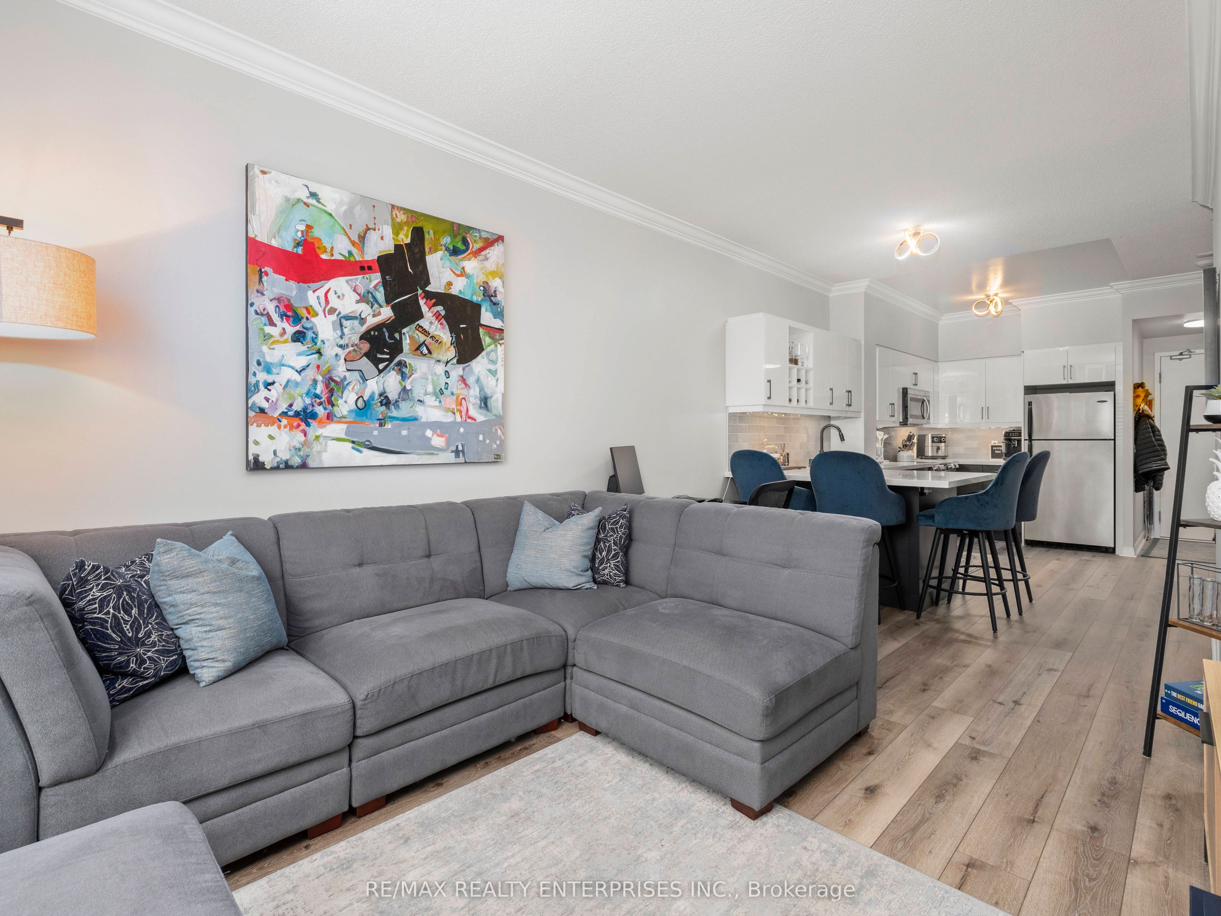 481 Rosewell Avenue 211, Toronto, ON M4R 2J1 photo 4