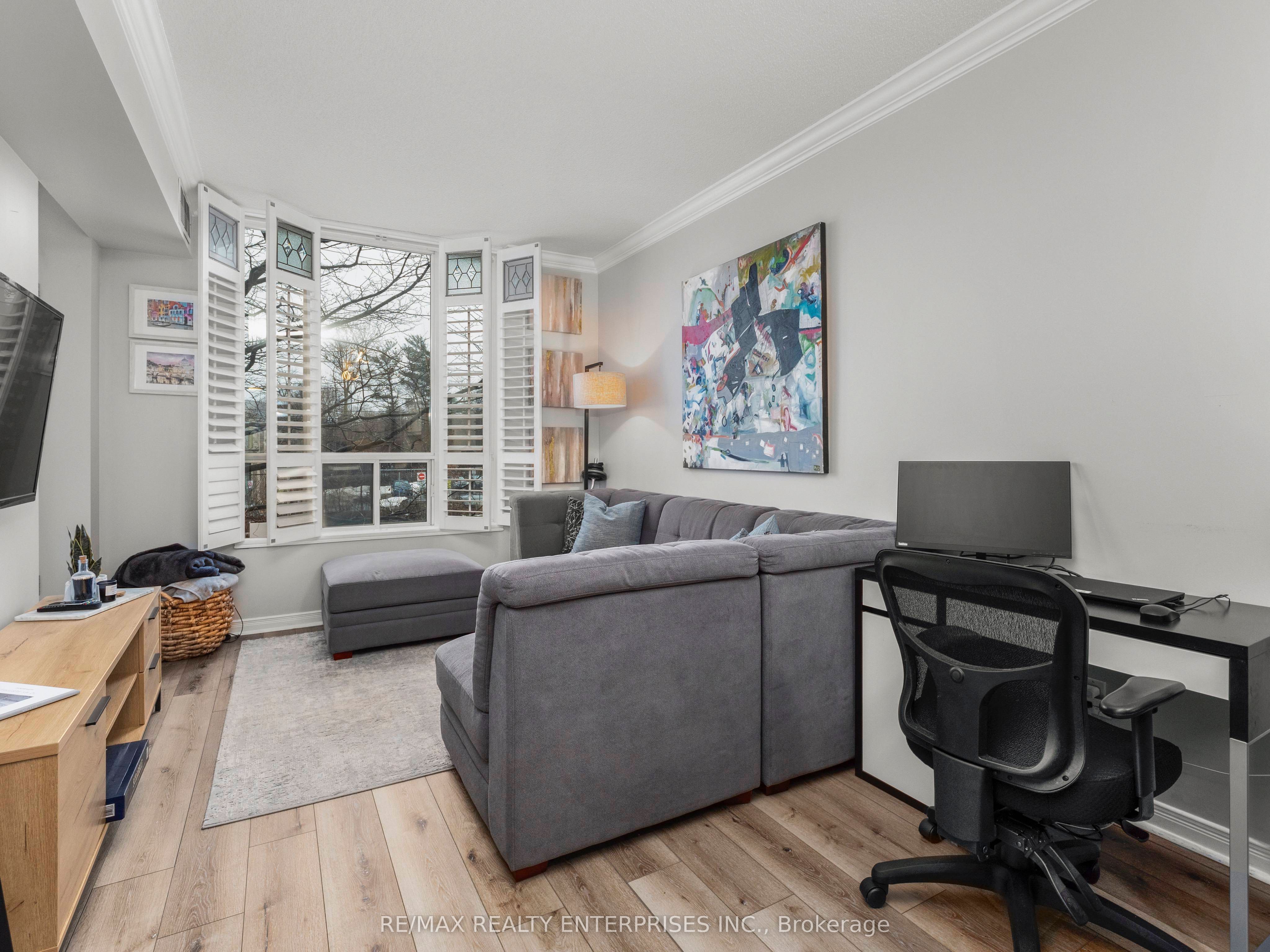 481 Rosewell Avenue 211, Toronto, ON M4R 2J1 photo 5