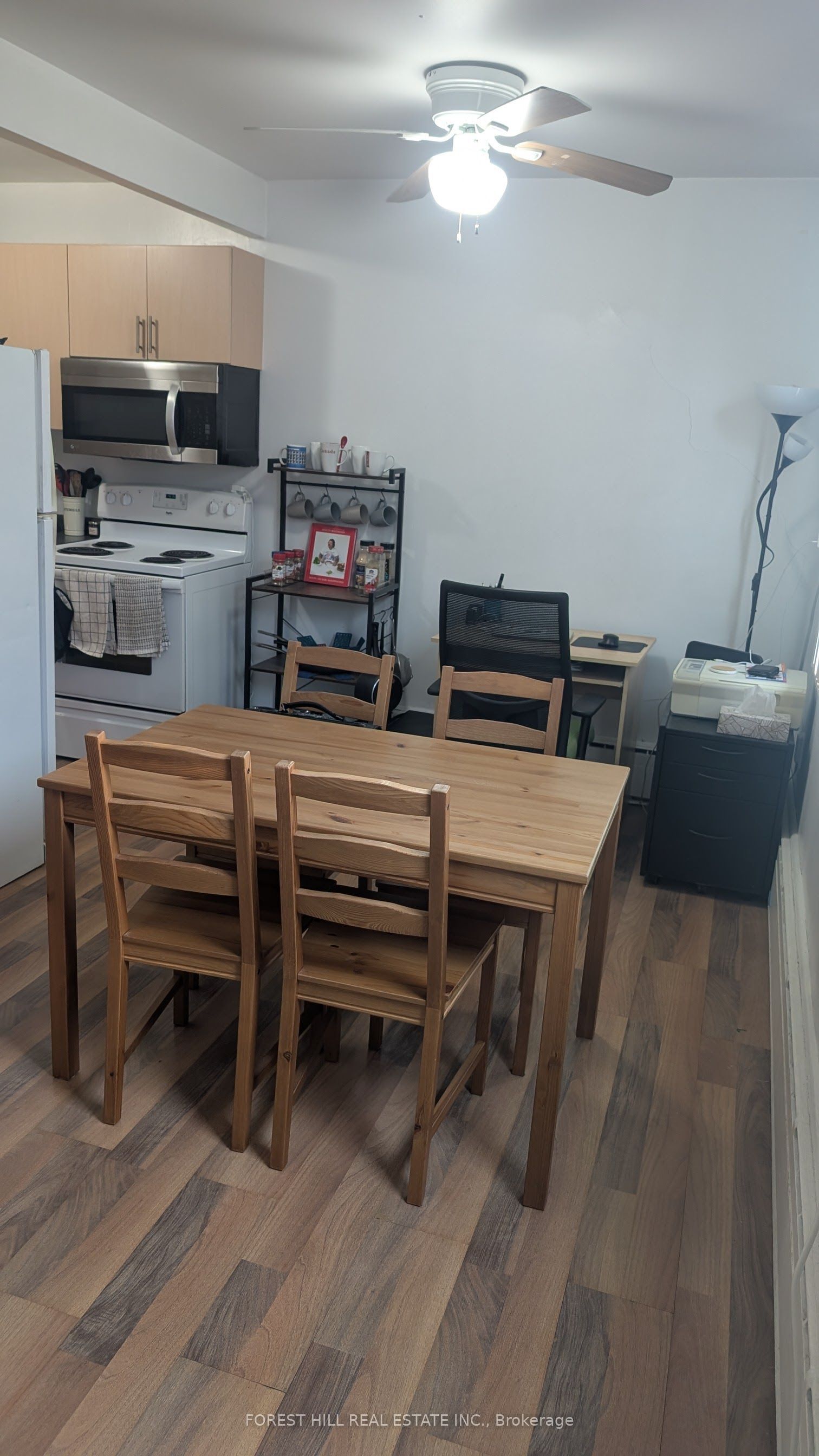55 Neptune Drive 305, Toronto, ON M6A 1X2 photo 4