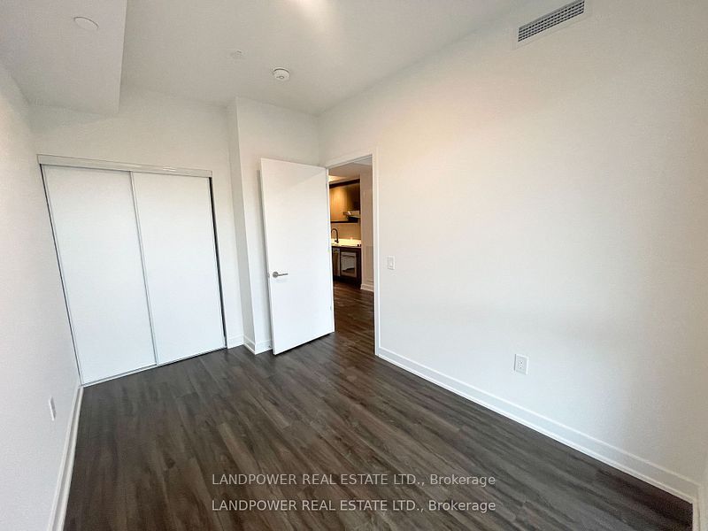 9 Tecumseth Street 708, Toronto, ON M5V 3G4 photo 5