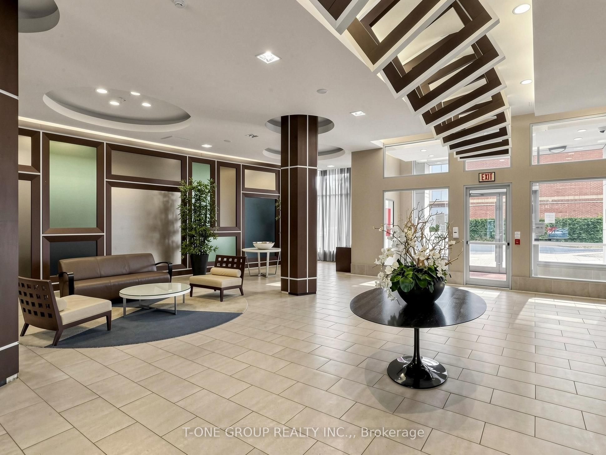 5793 Yonge Street 2305, Toronto, ON M2M 0A9 photo 2