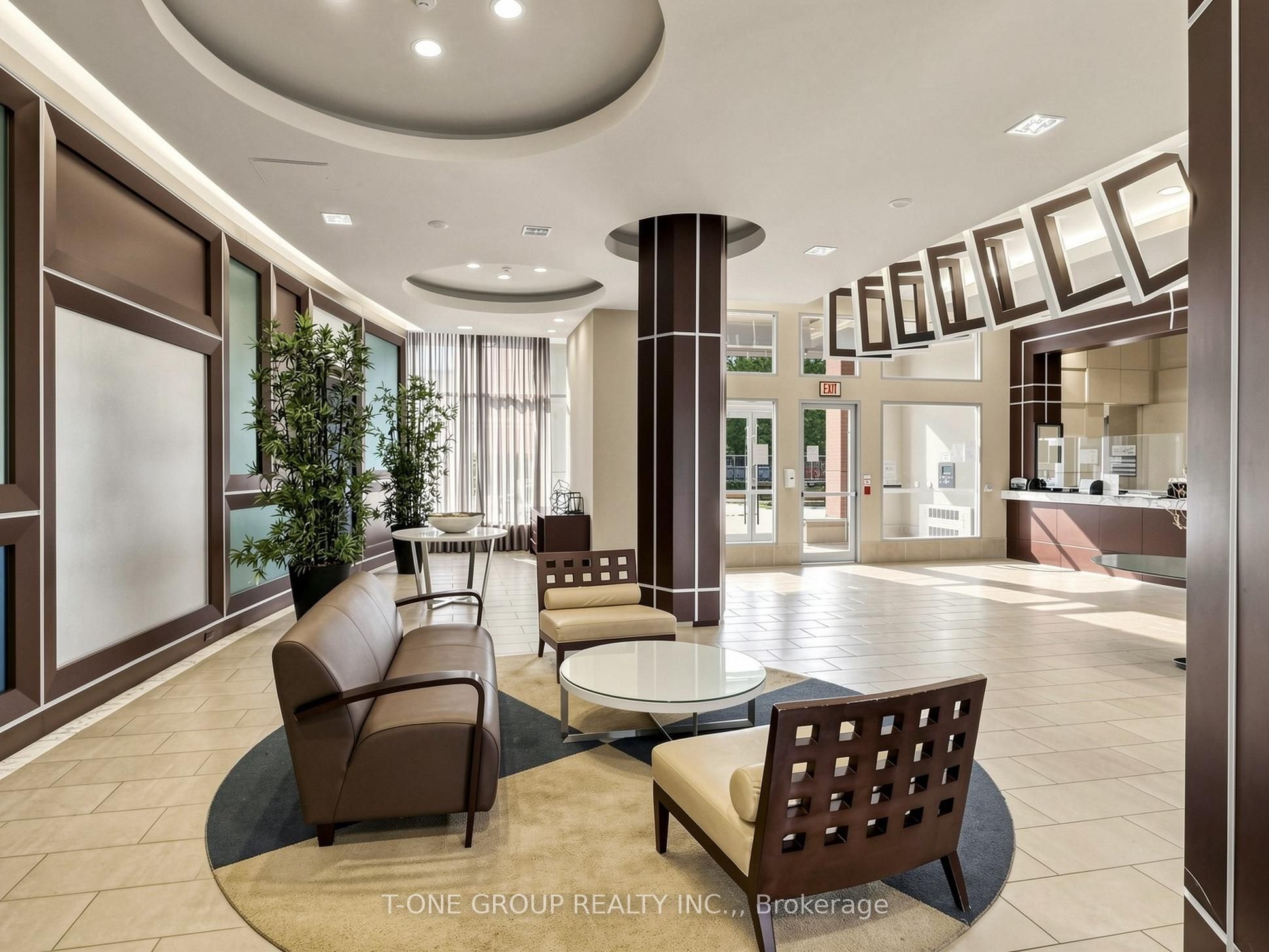 5793 Yonge Street 2305, Toronto, ON M2M 0A9 photo 3