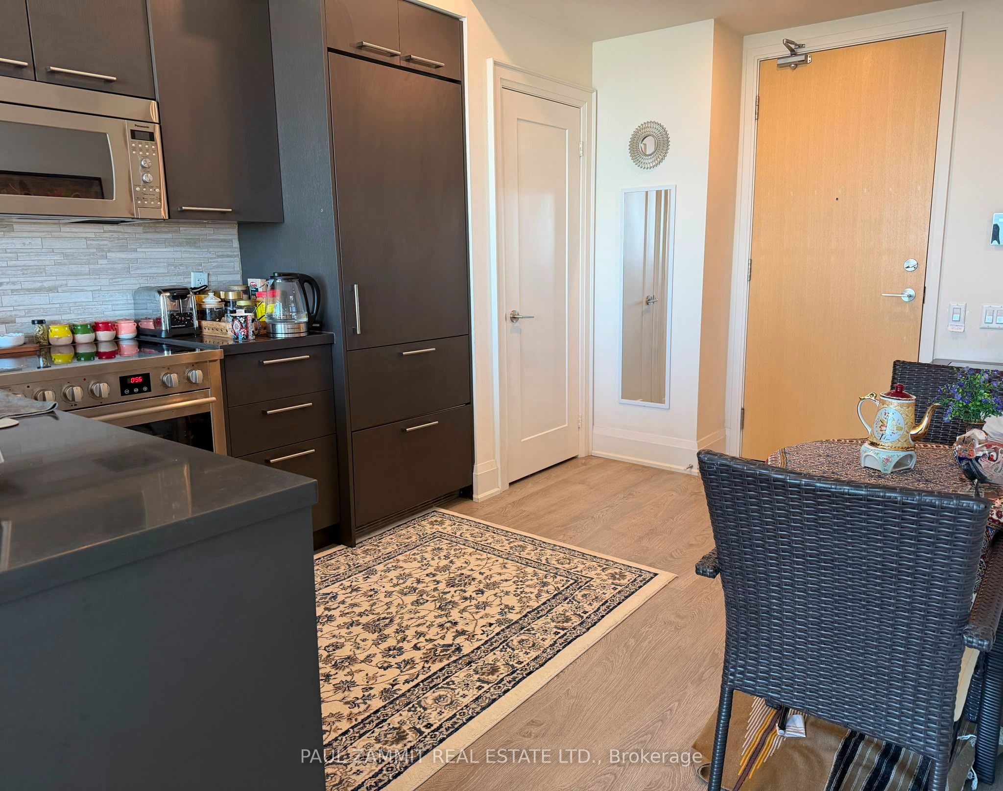 30 Roehampton Avenue PH05, Toronto, ON M4P 1R2 photo 2