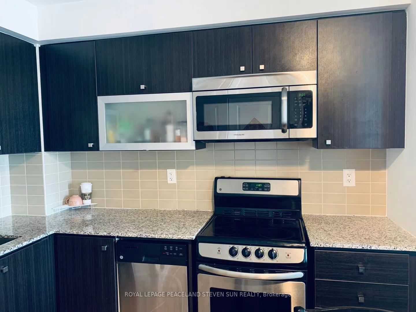 275 Yorkland Road 1812, Toronto, ON M2J 0B4 photo 5