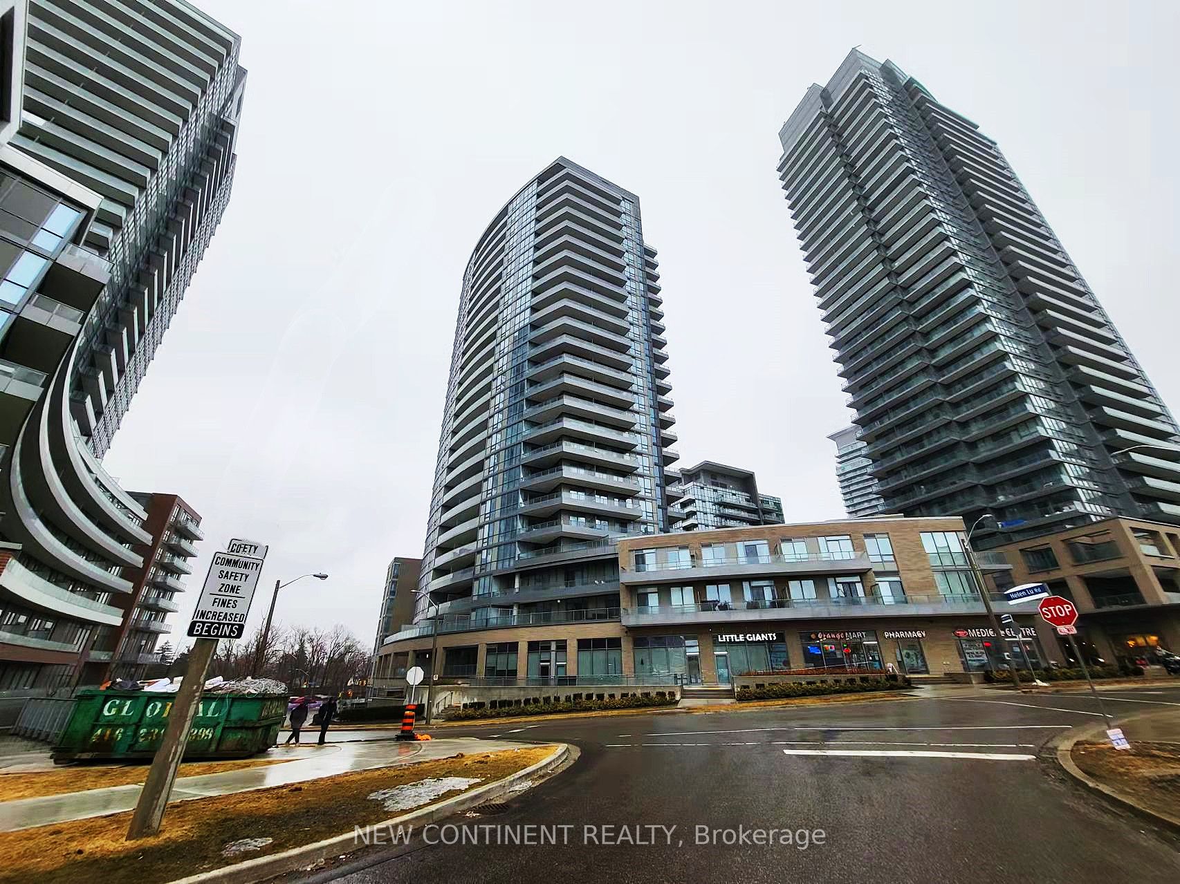 50 Forest Manor Road 316, Toronto, ON M2J 1M6