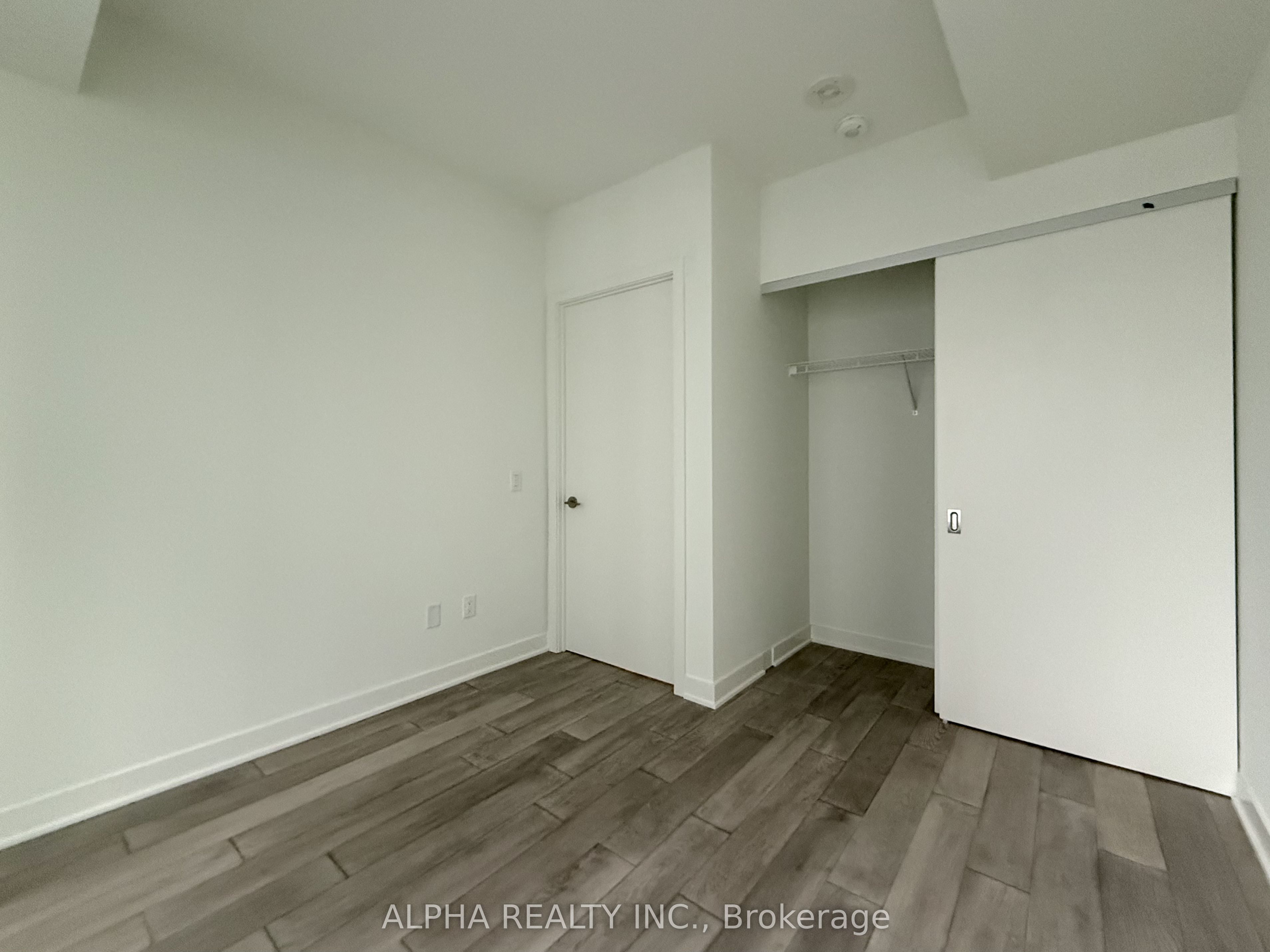 11 Yorkville Avenue 2109, Toronto, ON M3W 1L2 photo 5