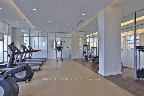66 Forest Manor Road 1509, Toronto, ON M2J 0B7 photo 5