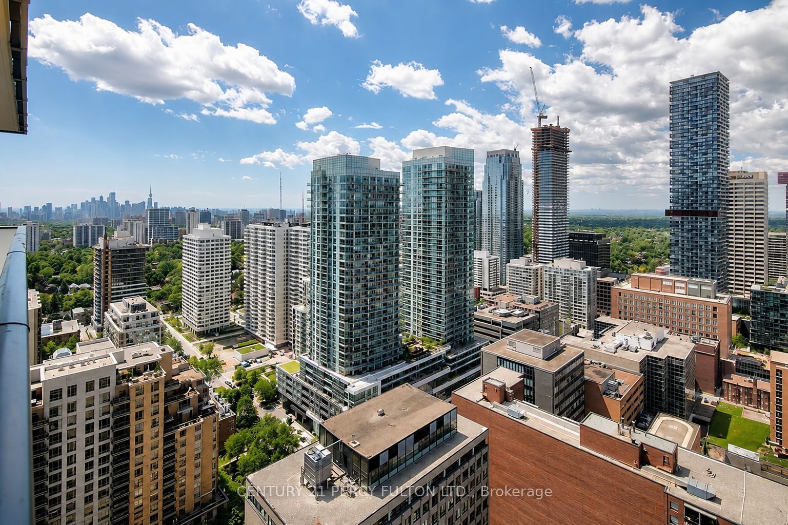 161 Roehampton Avenue 4207, Toronto, ON M4P 1P9