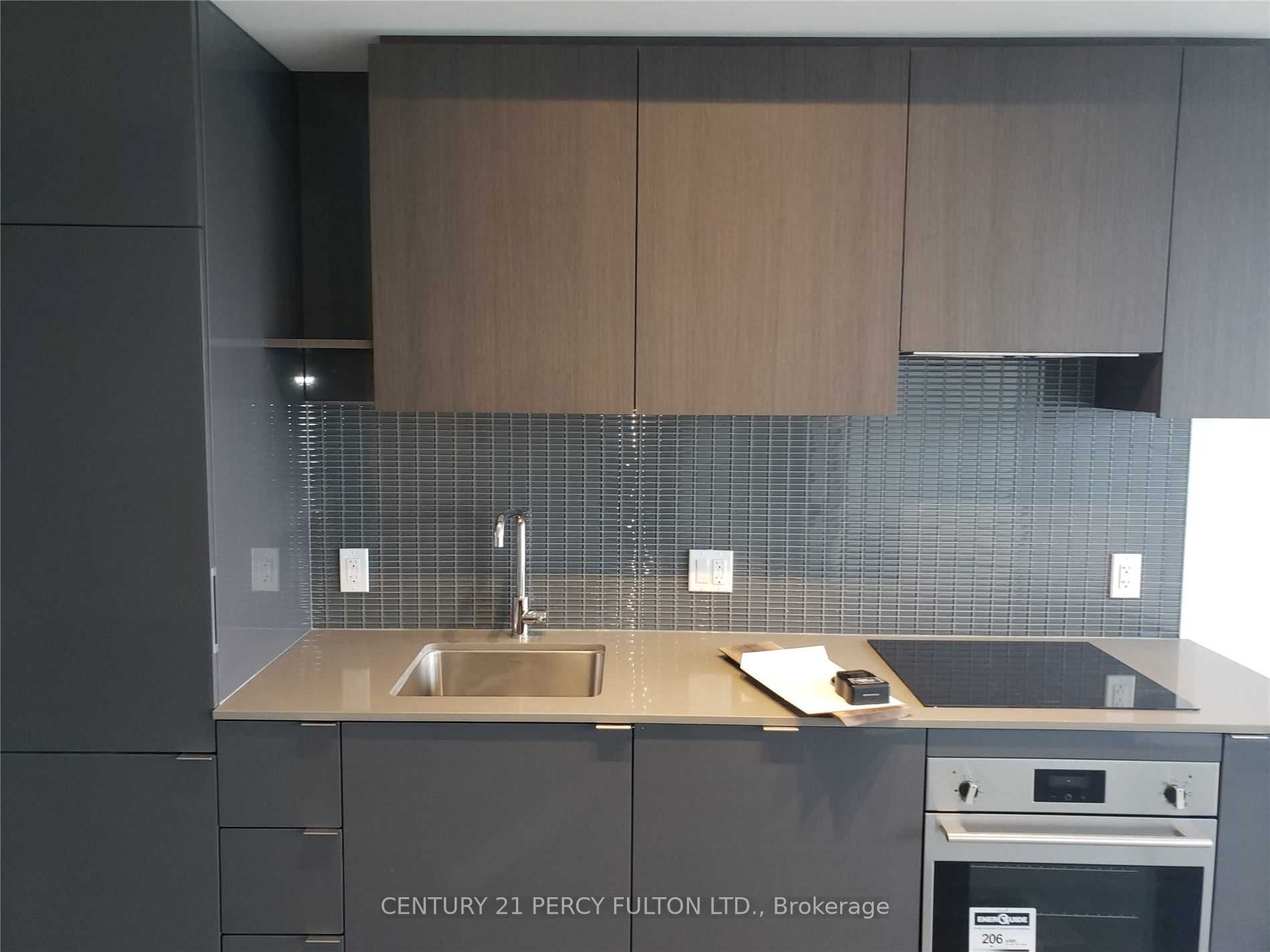 161 Roehampton Avenue 4207, Toronto, ON M4P 1P9 photo 5