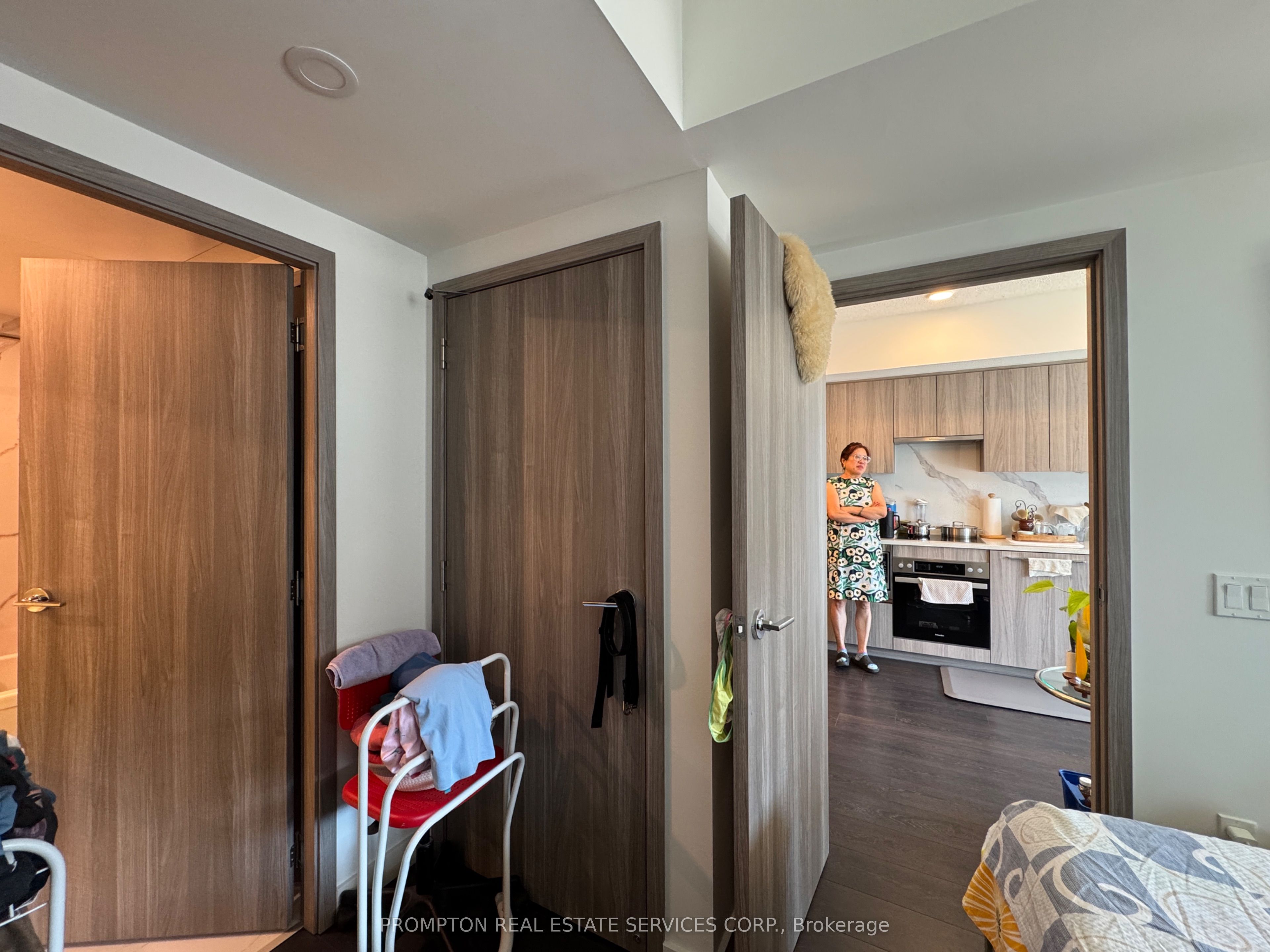 3 Concord Cityplace Way, Toronto, ON M5V 0X4 photo 5