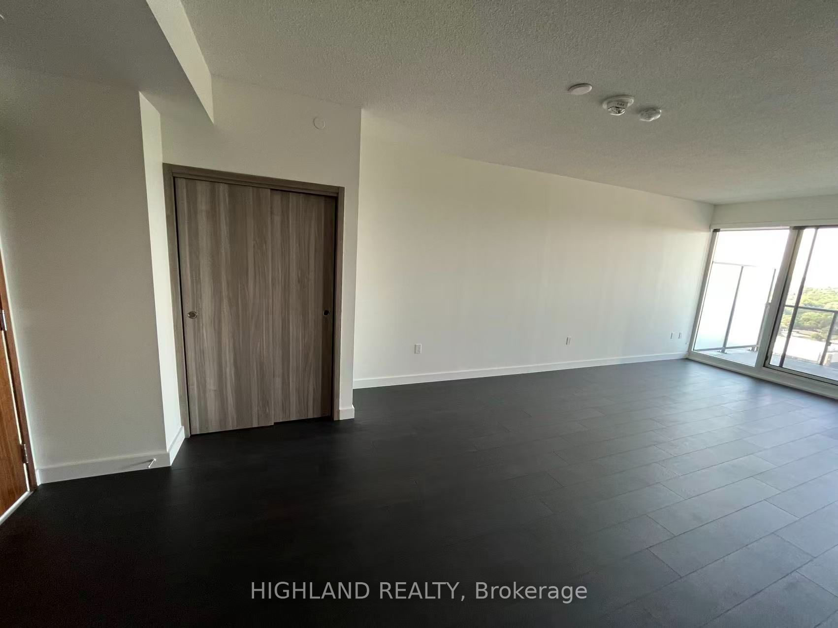 85 Mcmahon Drive 2808, Toronto, ON M2K 0C2 photo 2