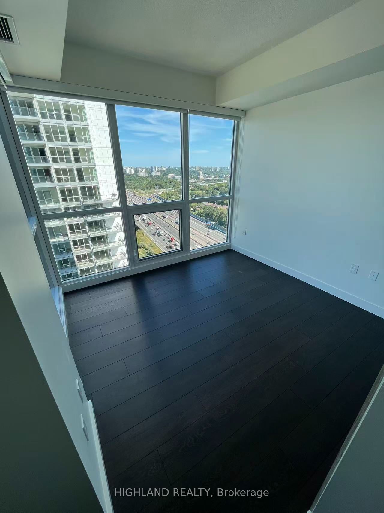 85 Mcmahon Drive 2808, Toronto, ON M2K 0C2 photo 4