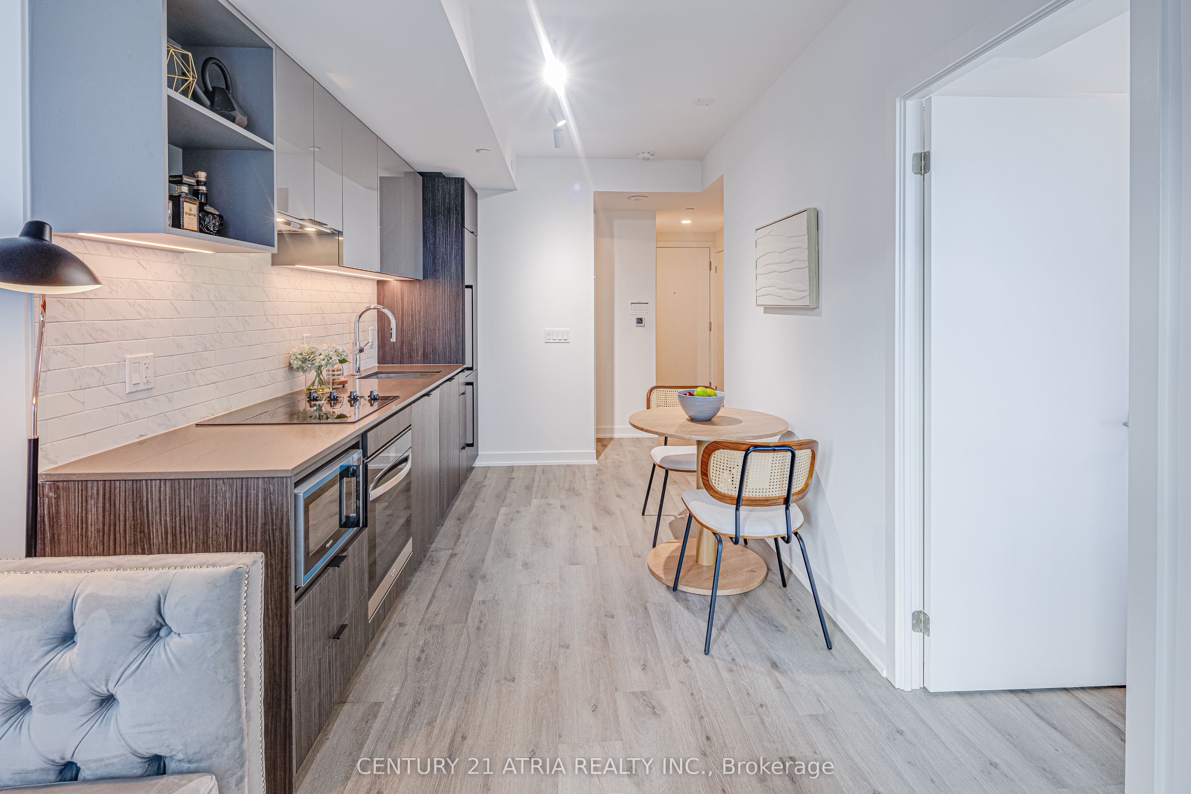 252 Church Street 2308, Toronto, ON M5B 0E6 photo 3