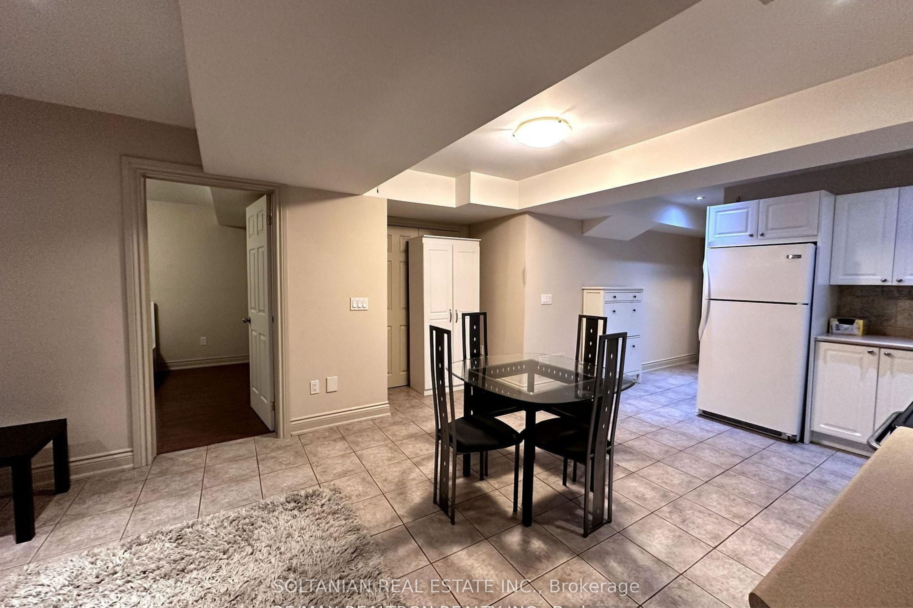 164 Newton Drive Bsmt, Toronto, ON M2M 2N7 photo 4