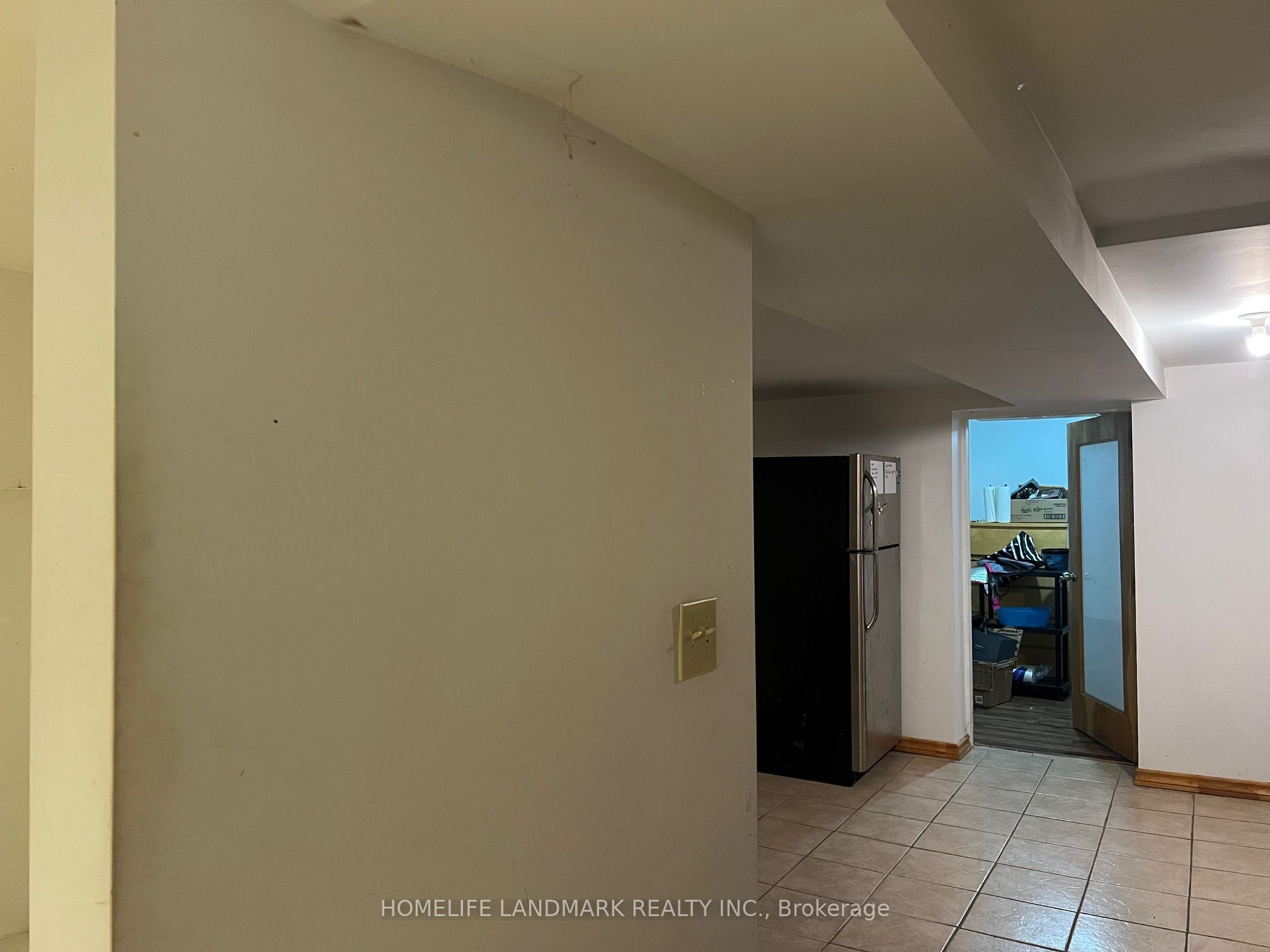 231 Clinton Street, Toronto, ON M6G 2Y4 photo 5