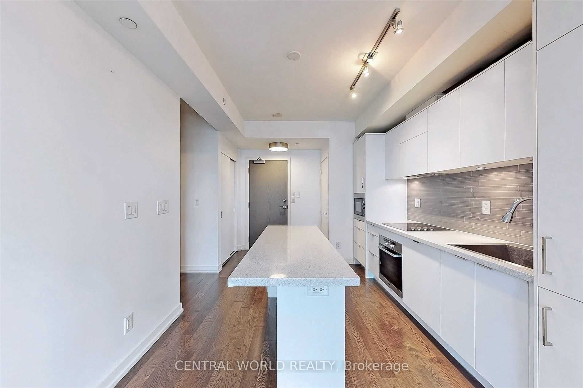 21 Widmer Street 1612, Toronto, ON M5V 0B8 photo 2