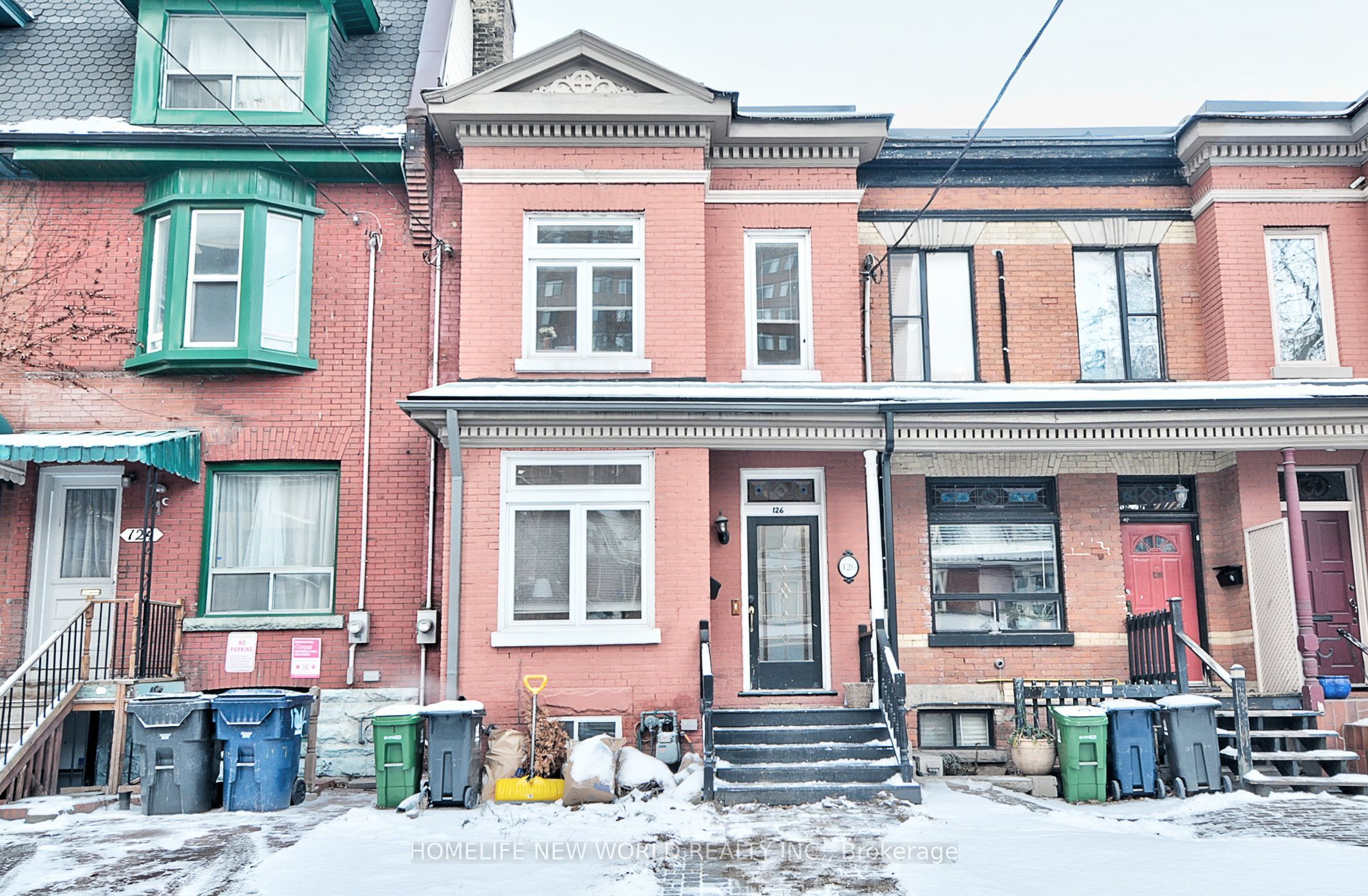 126 Mcgill Street, Toronto, ON M5B 1H6