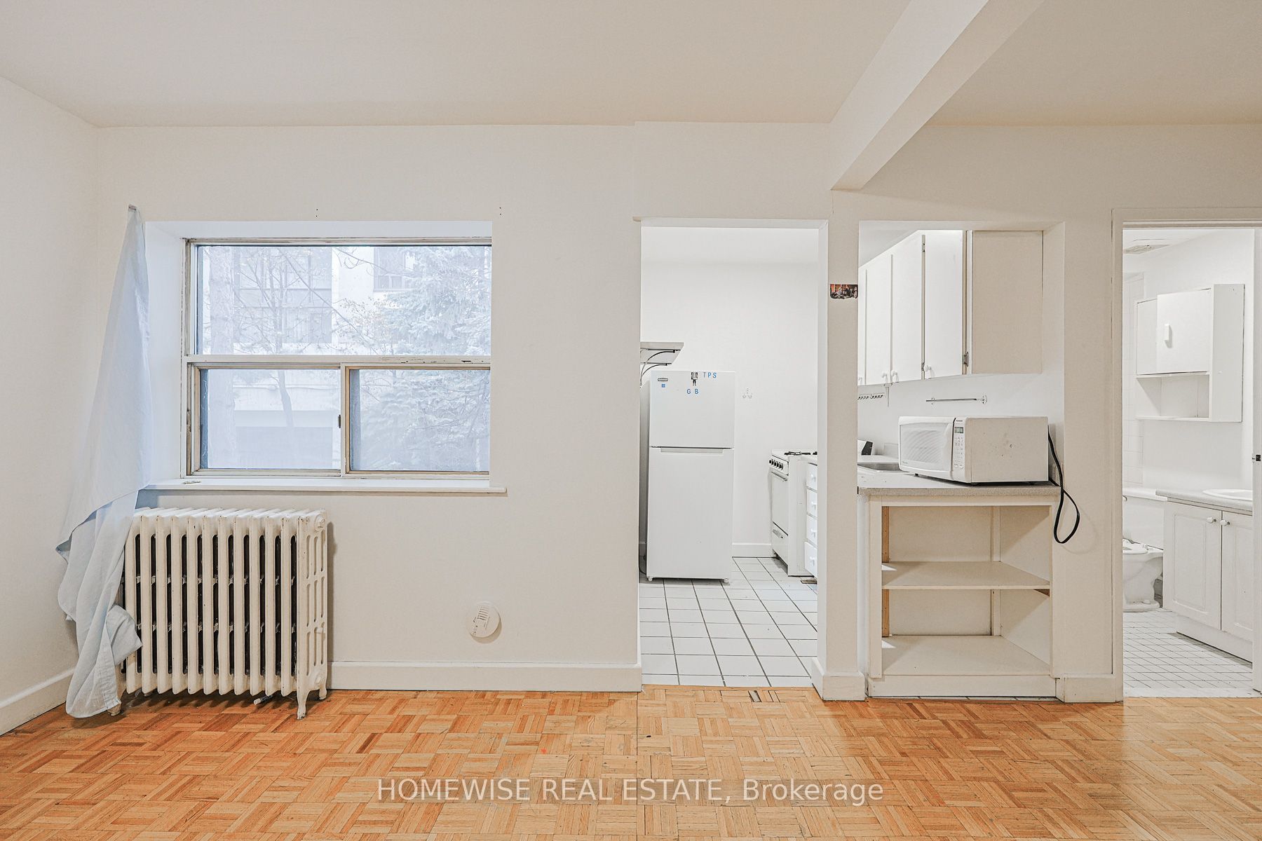 33 Maitland Street 308, Toronto, ON M4Y 1C8 photo 3
