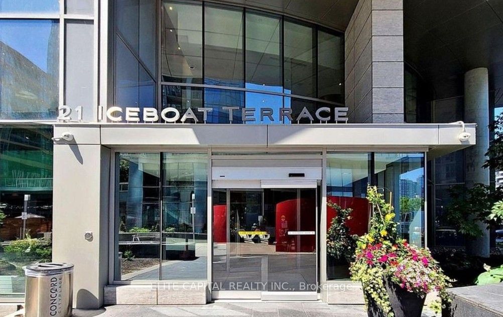 21 Iceboat Terrace 3610, Toronto, ON M5V 4A9 photo 2