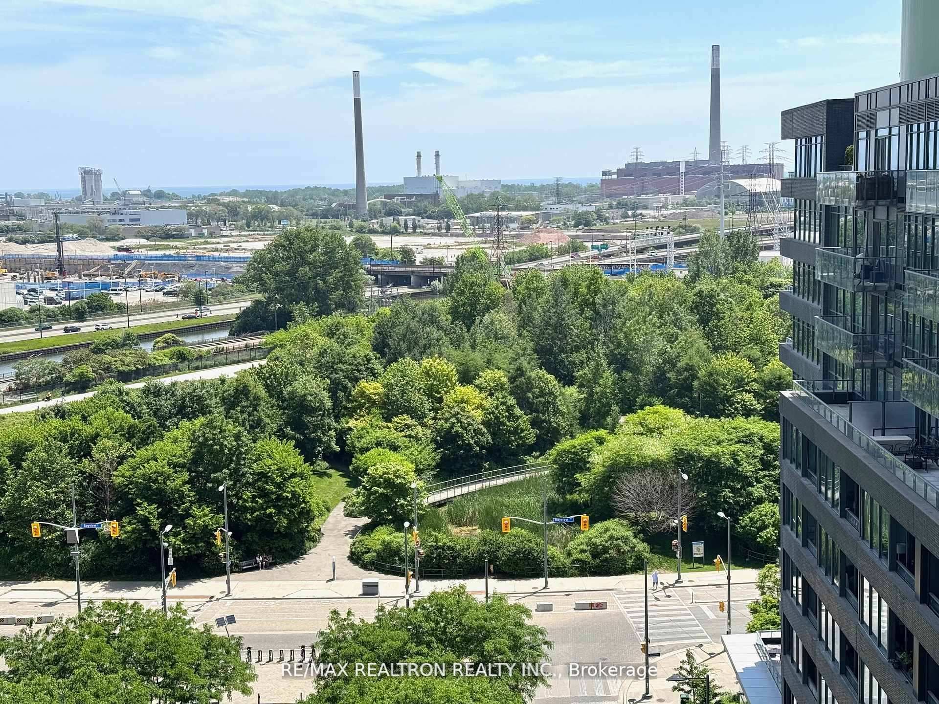 21 Lawren Harris Square 1101, Toronto, ON M5A 0T4 photo 5