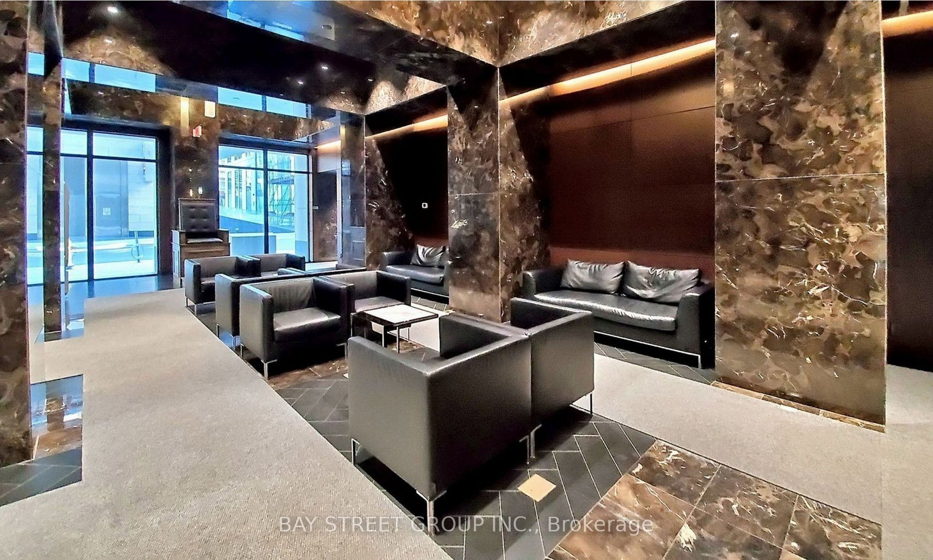 70 Temperance Street 5308, Toronto, ON M5H 0B1 photo 2