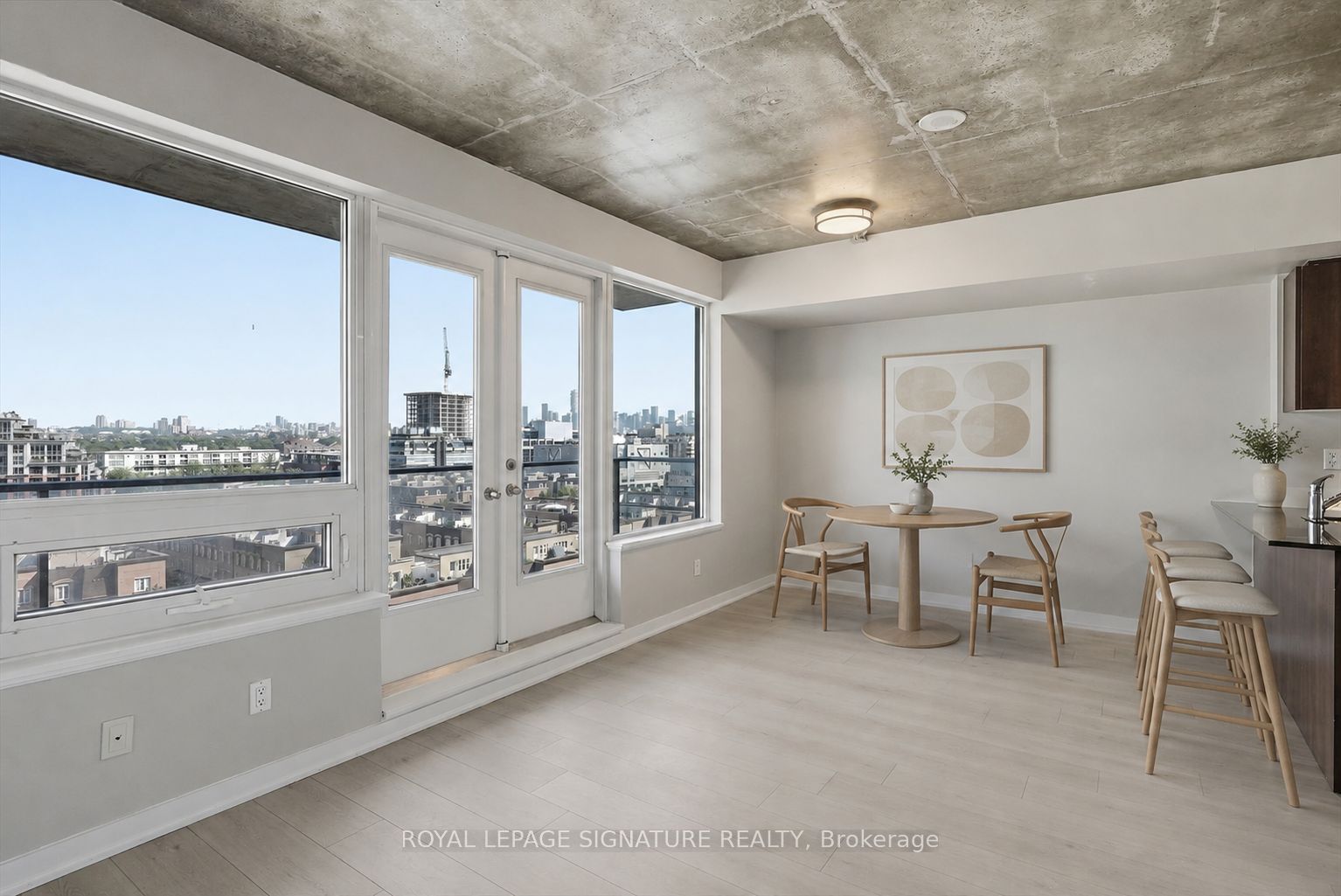 59 East Liberty Street 1010, Toronto, ON M6K 3R1 photo 3