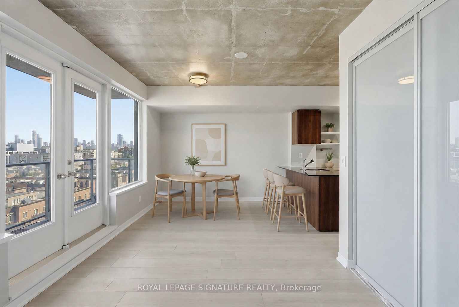 59 East Liberty Street 1010, Toronto, ON M6K 3R1 photo 5