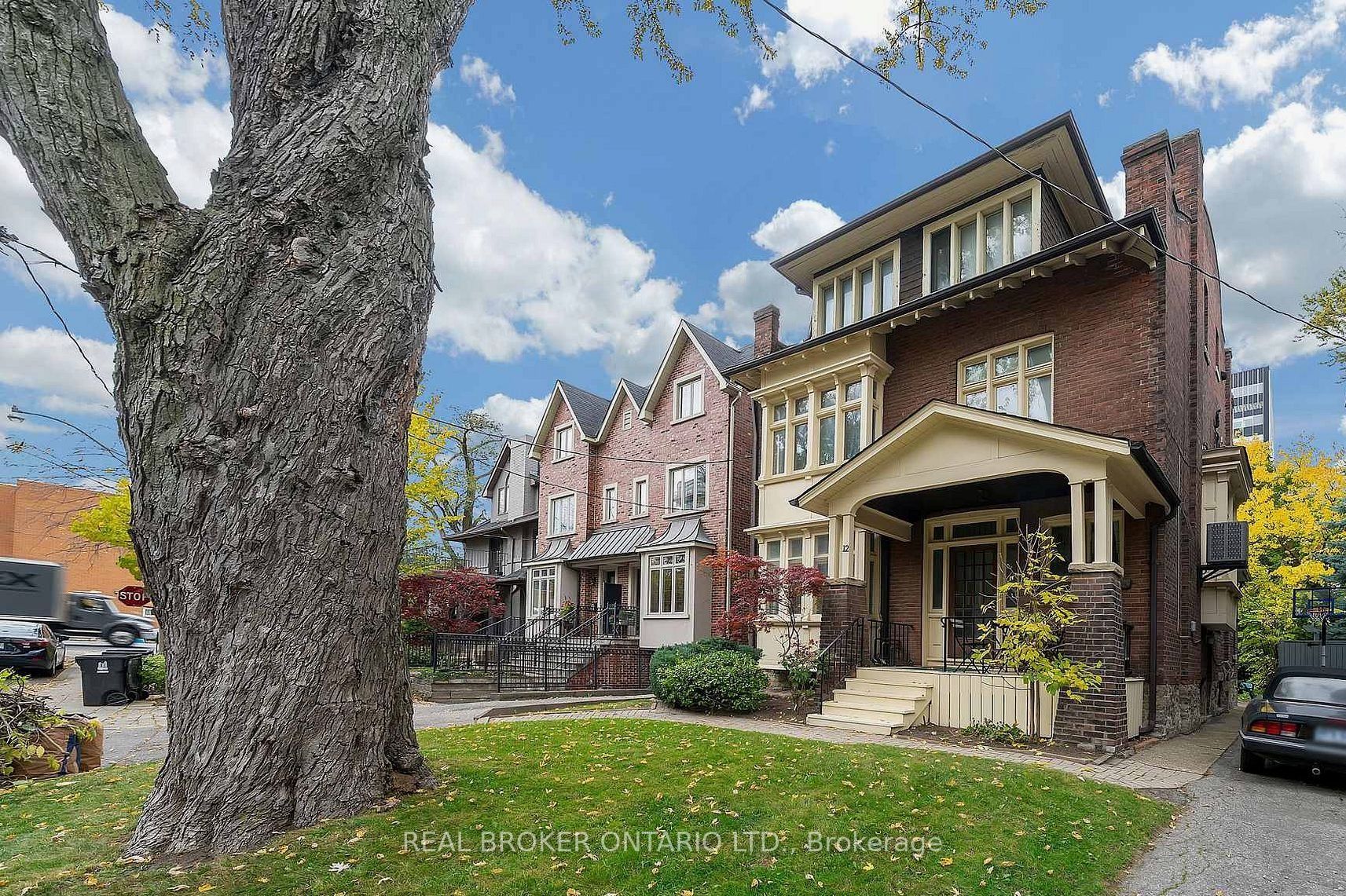 12 Foxbar Road 3, Toronto, ON M4V 2G6 photo 2