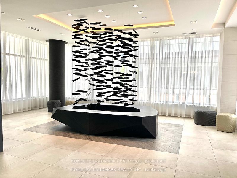 180 Fairview Mall Drive 103, Toronto, ON M2J 0G4 photo 5