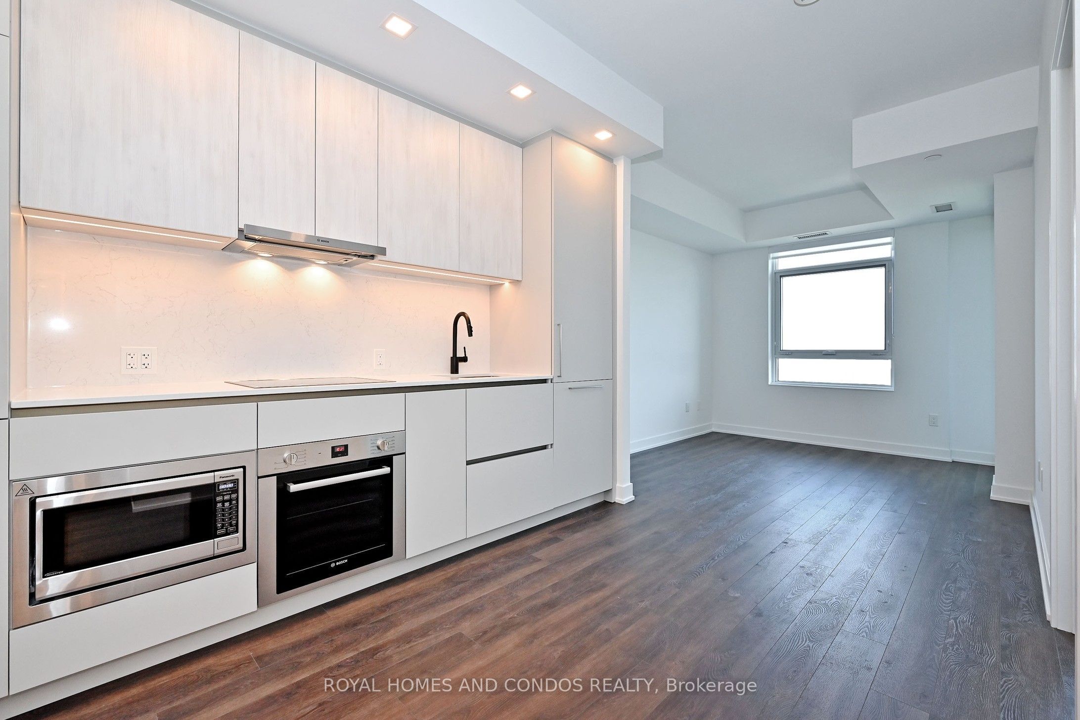 609 Sherbourne Street 5006, Toronto, ON M4X 0A4 photo 5
